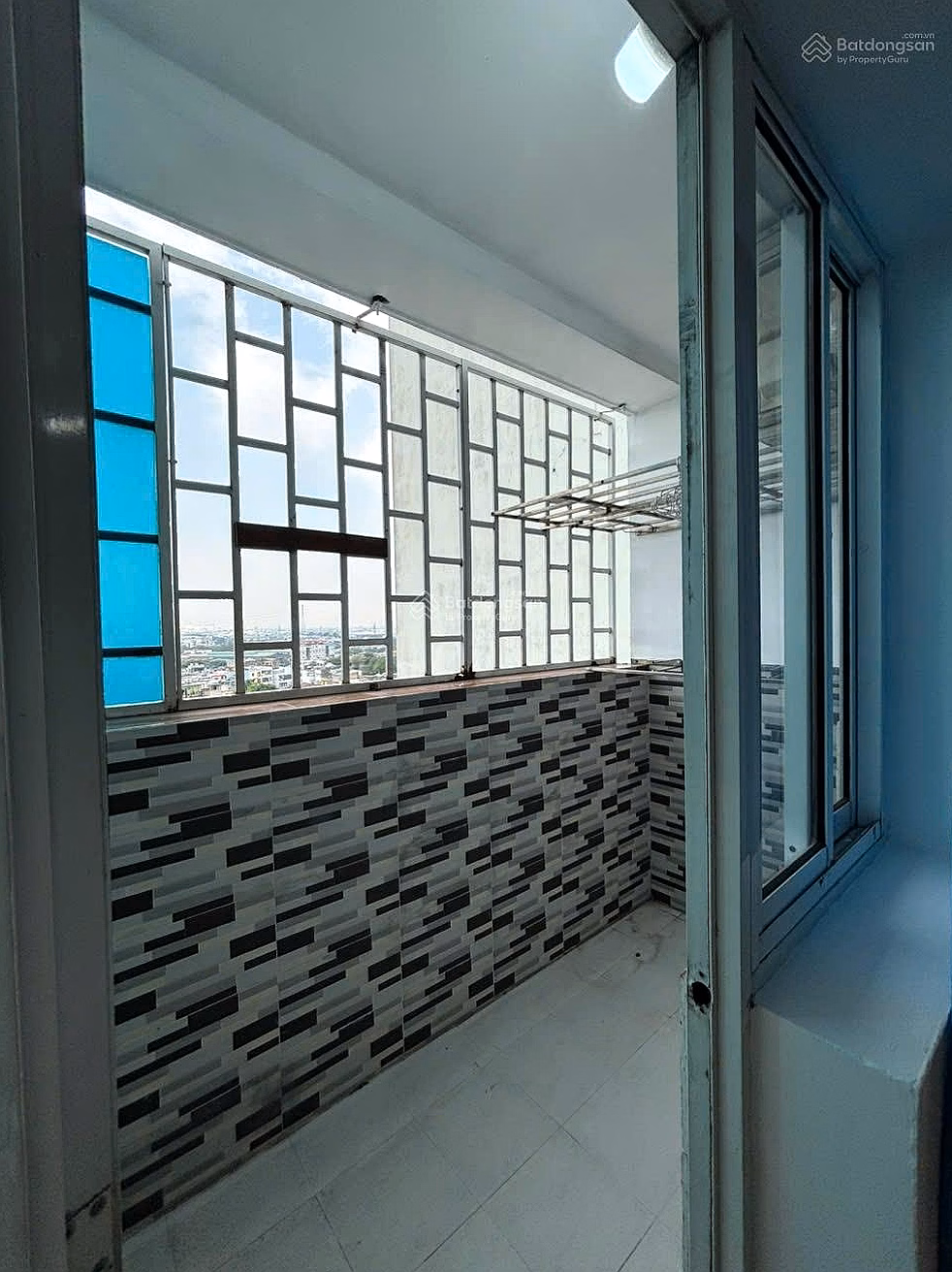 Nhat Lan Apartment 3 Lo Te Street, Tan Tao, Binh Tan, 62 m², price 2 billion 350, 2 bedrooms