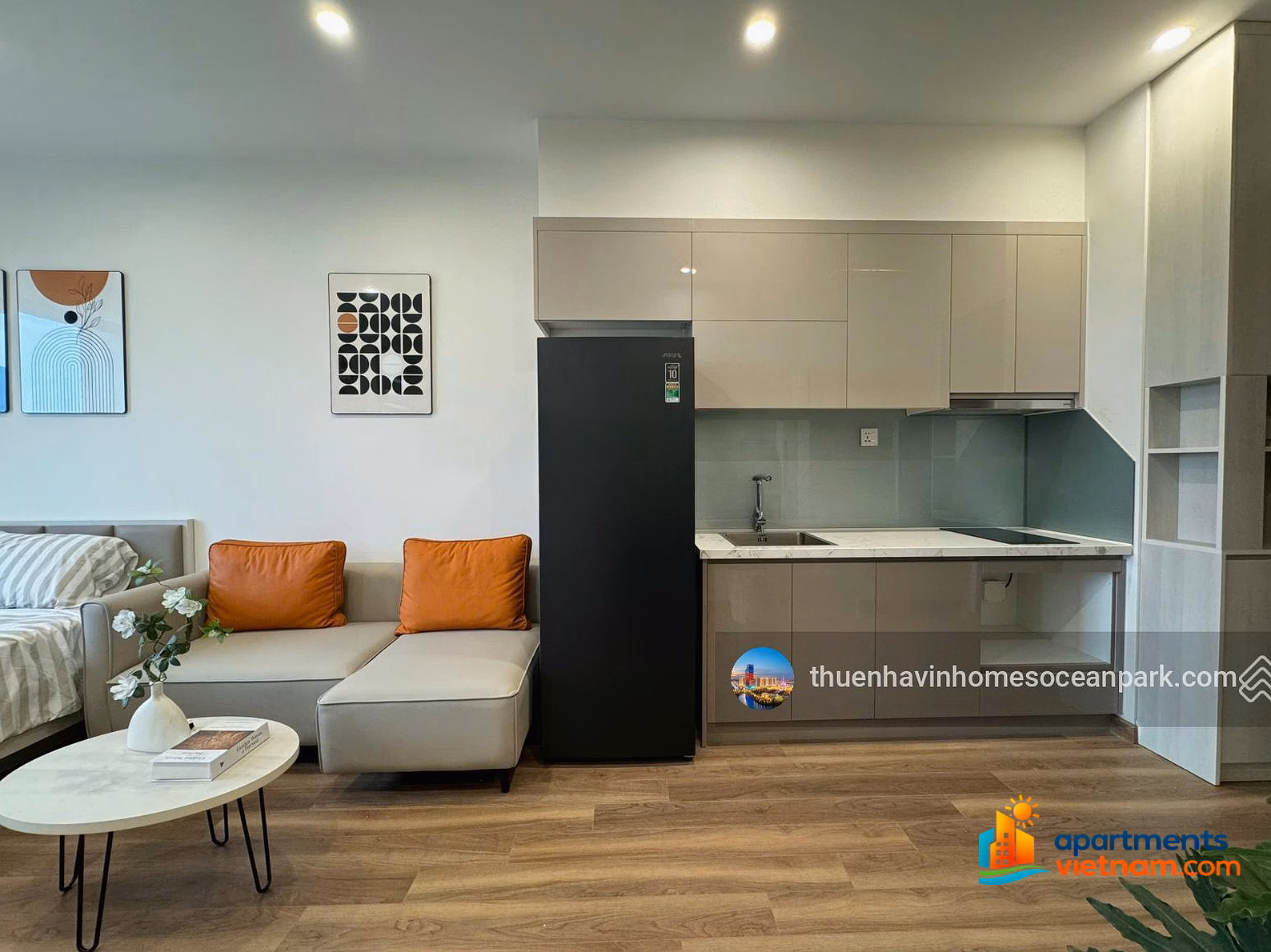 100% new fully furnished studio for rent, super airy river view at Vinhomes Ocean Park