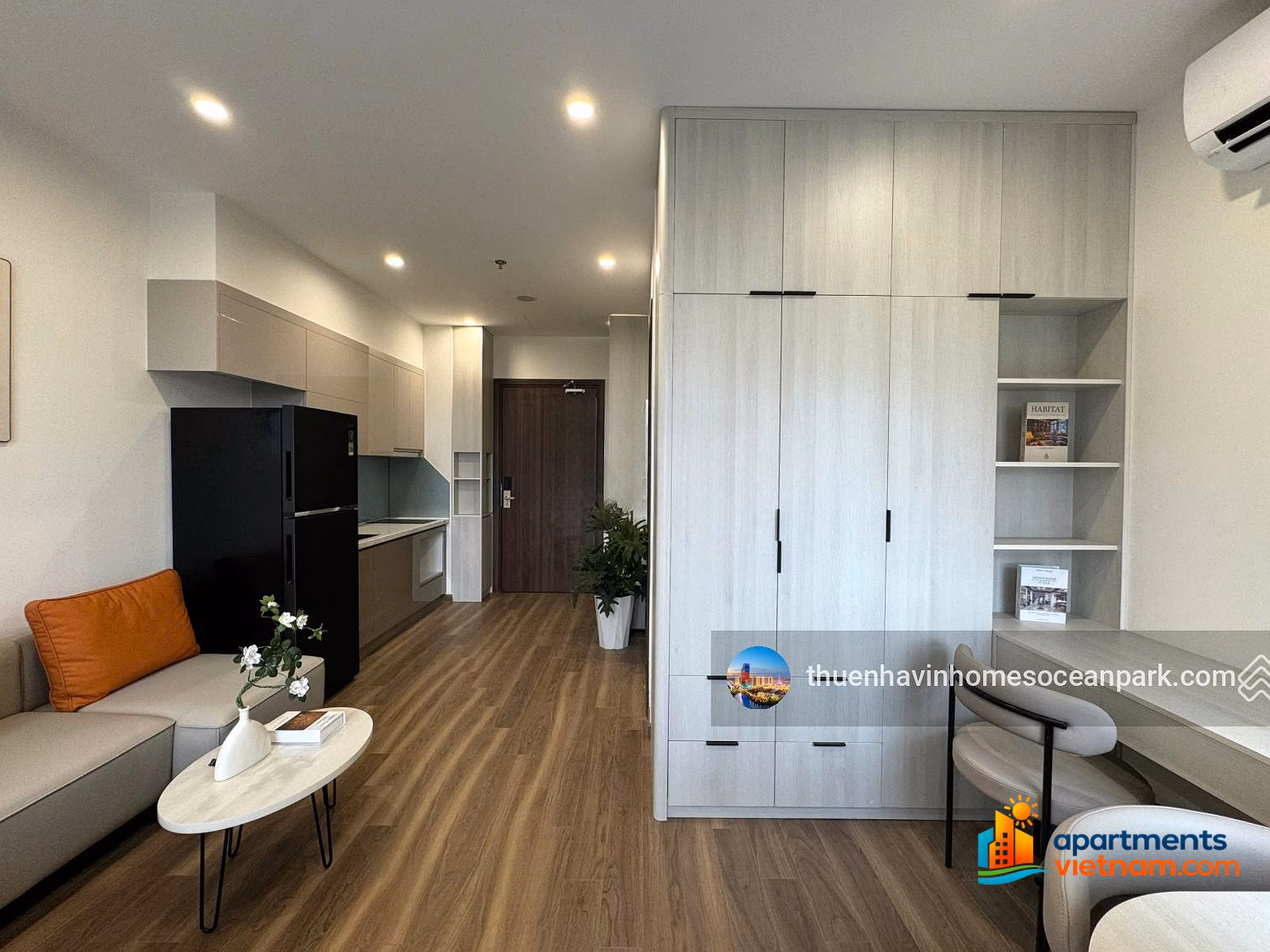 100% new fully furnished studio for rent, super airy river view at Vinhomes Ocean Park