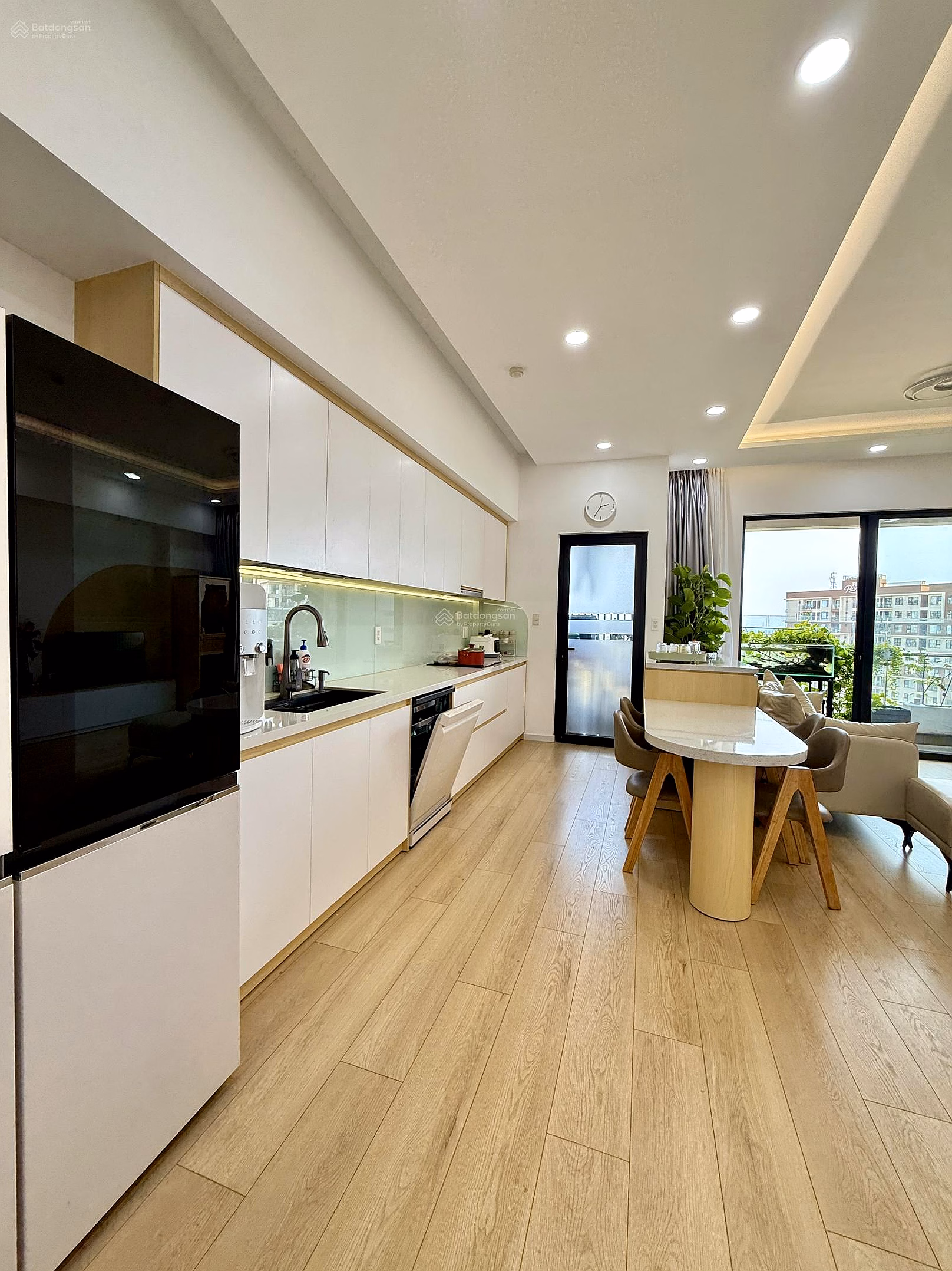 Selling apartment with pink book 3 bedrooms - 2 bathrooms/107m2 at Mizuki Park, 6 billion VND