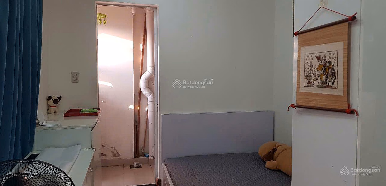 Selling Ehome 5, District 7 apartment fully furnished with full books to support bank loans