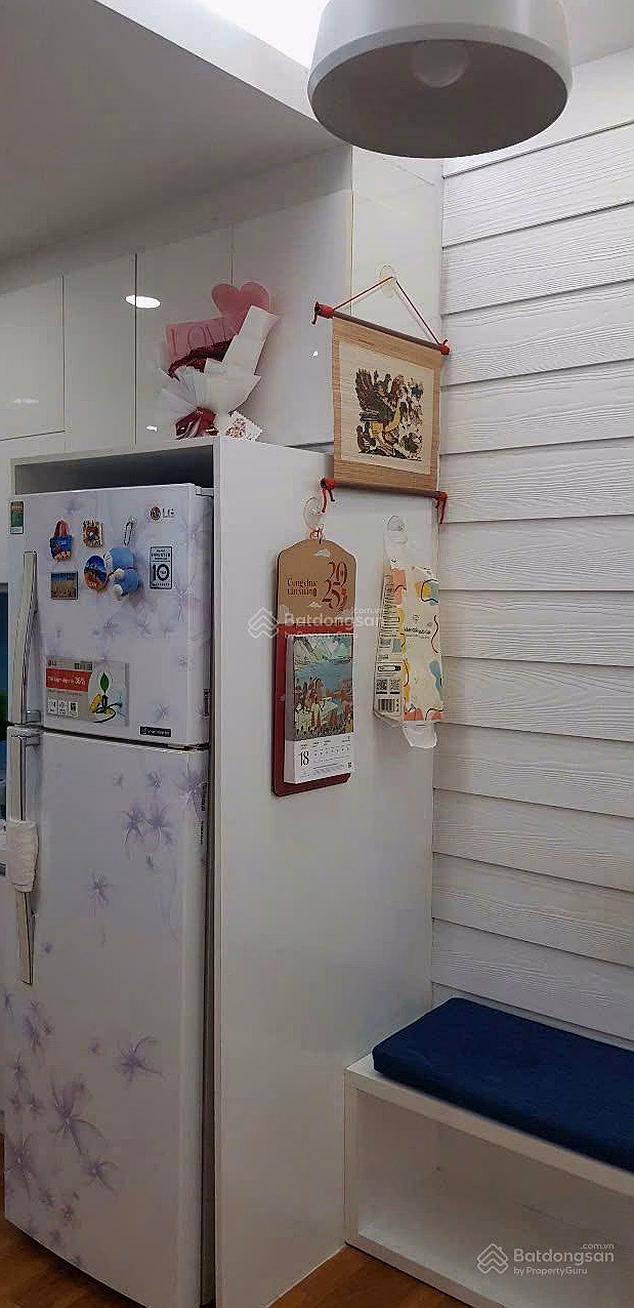 Selling Ehome 5, District 7 apartment fully furnished with full books to support bank loans