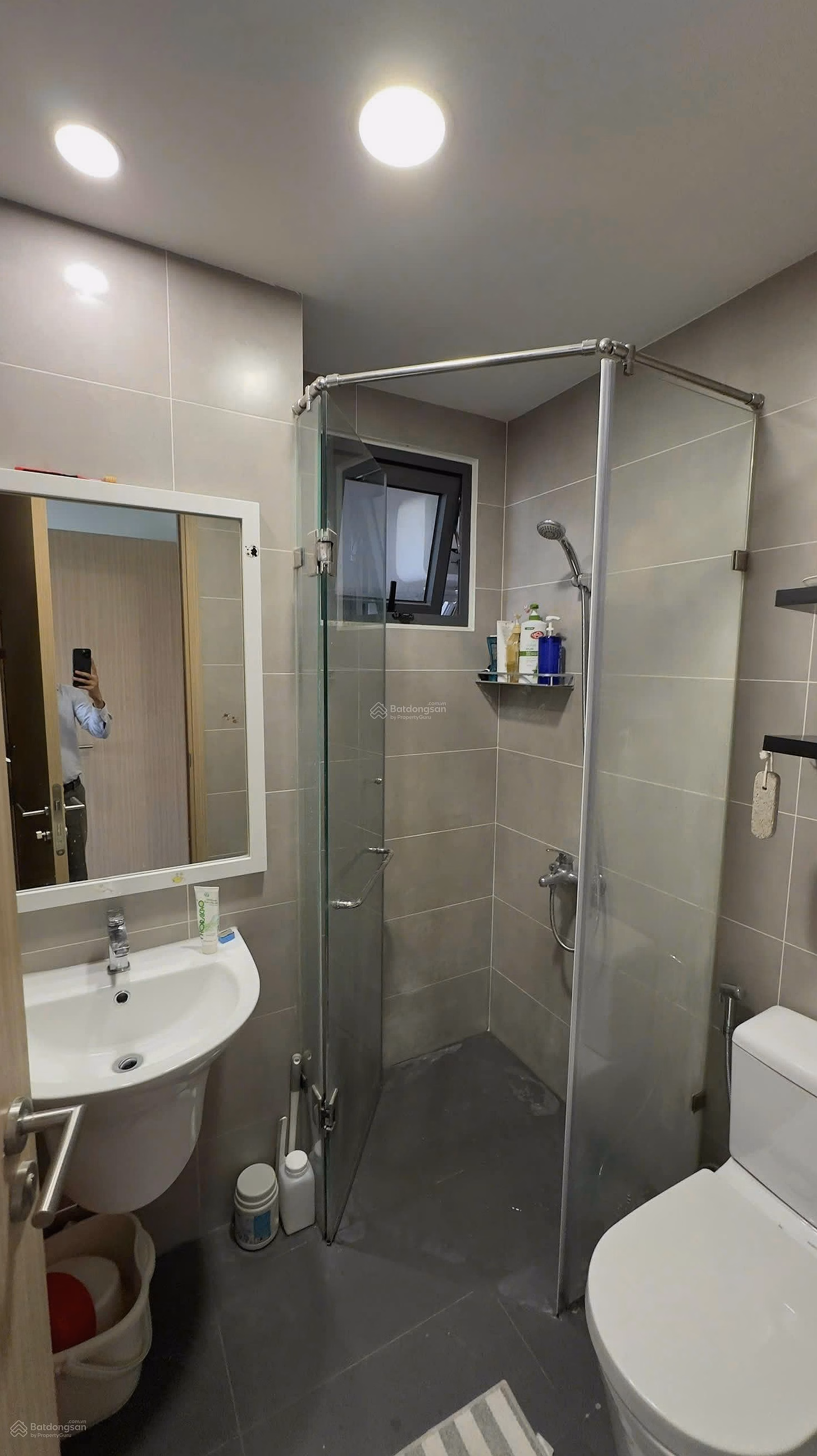 Selling 65m2 apartment - 2 bedrooms + 2 bathrooms Lovera Vista Khang Dien, open view - pink book with free furniture for 3.2 billion