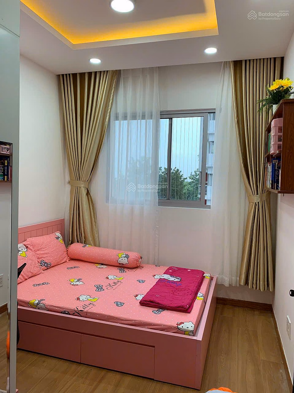 3 bedroom, 2 bathroom, 80m2 apartment in Ruby area with open view window on middle floor, good price