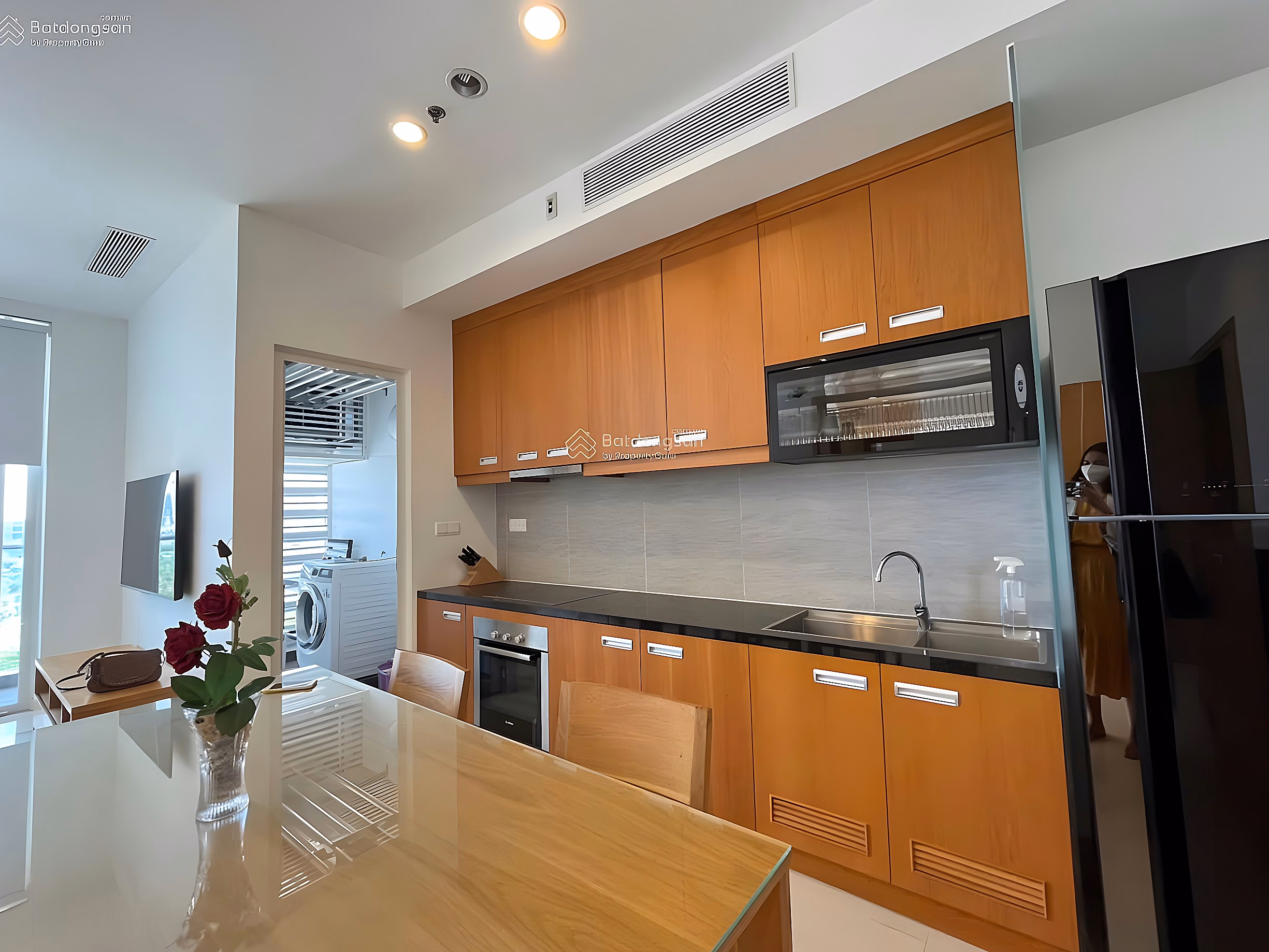 Sarimi Sala 3 bedrooms for rent - 41 MILLION - Corner apartment