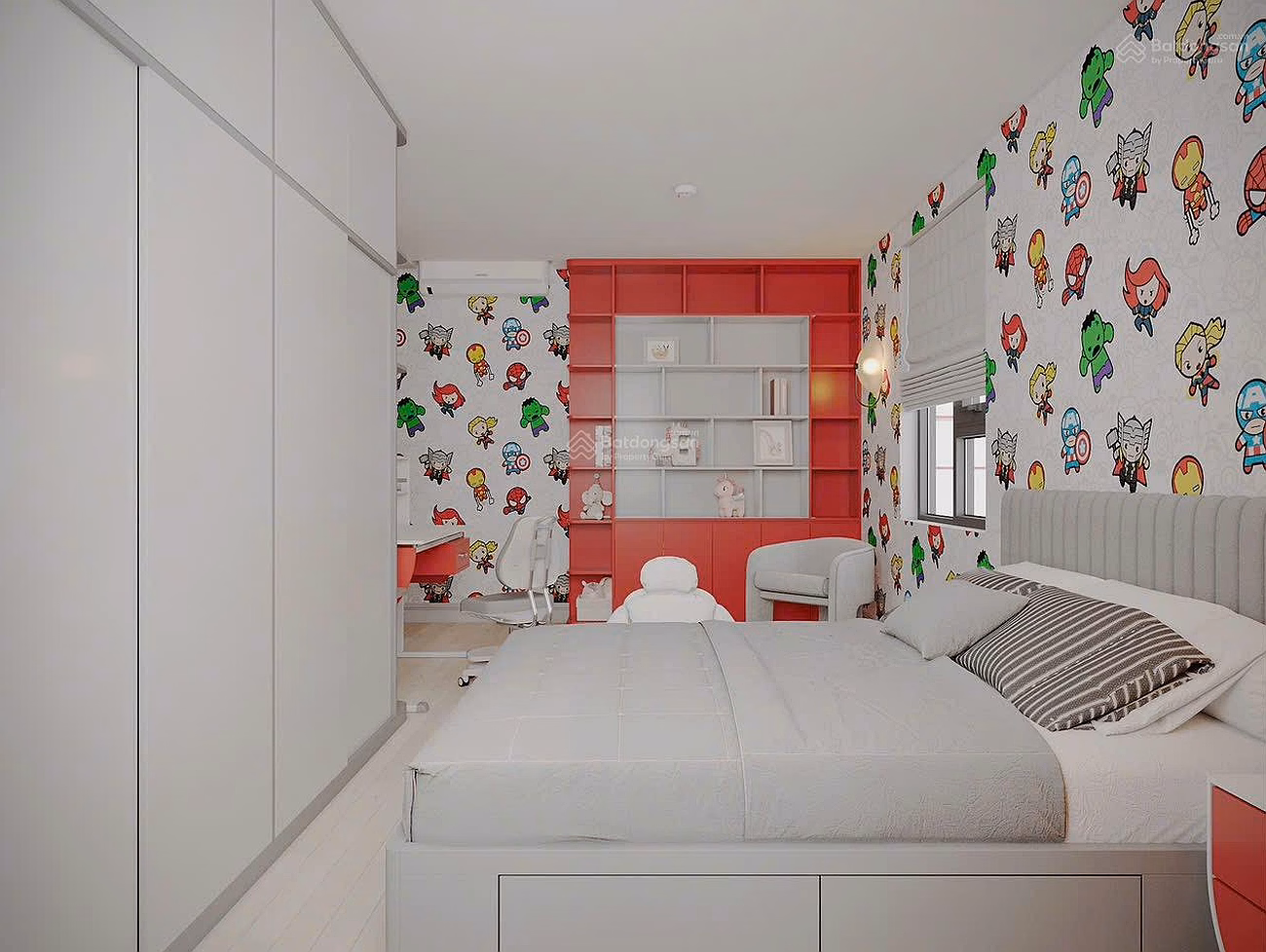 The owner offers to sell a luxury 3-bedroom apartment with full furniture