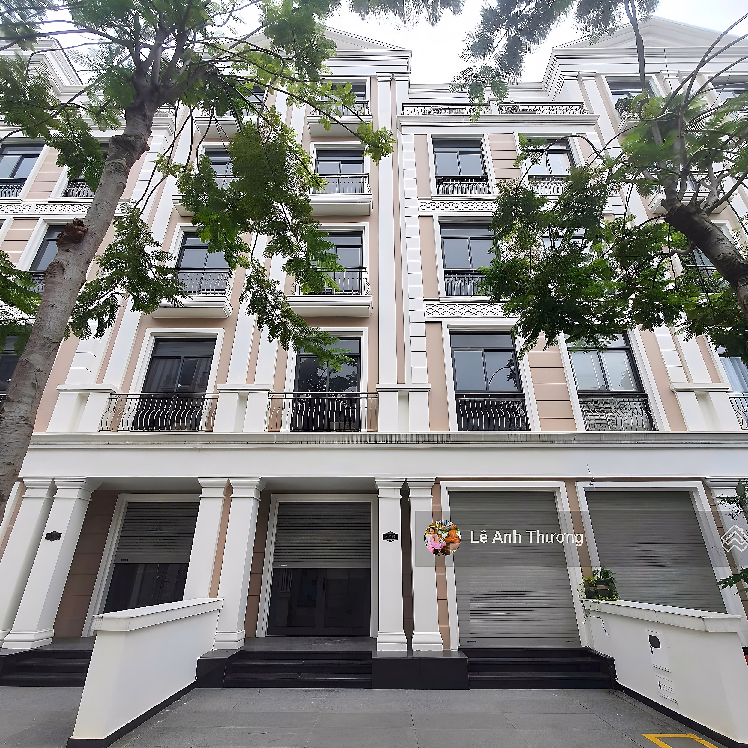 The owner sent Vinhomes Grand Park townhouse for sale at a loss, wellness axis, 23.9 billion, 144 m2, red book