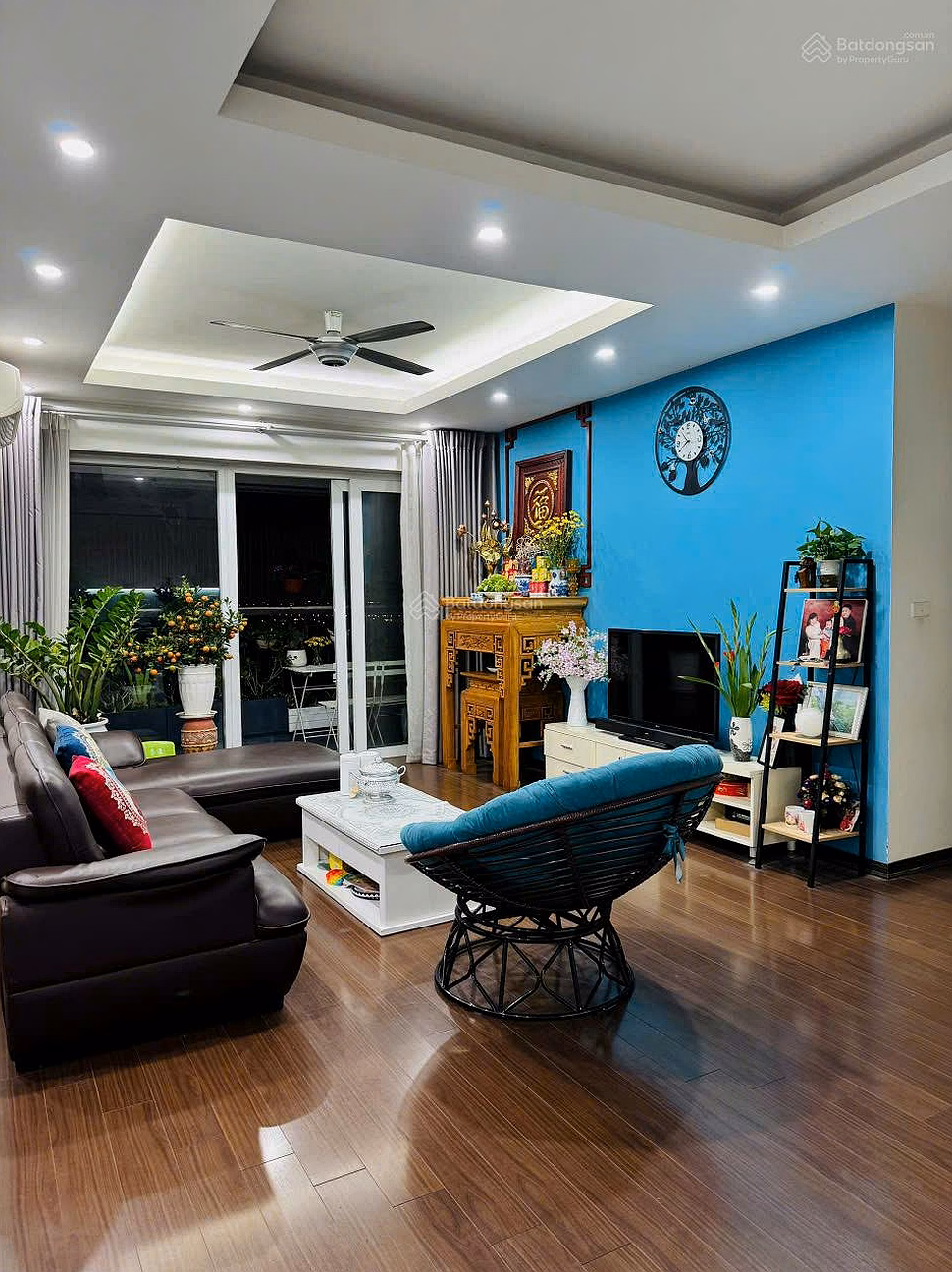 Selling 3-bedroom corner apartment, CT1 Vien Apartment, 103 Yen Xa, Thanh Tri, 105m2, middle floor, red book, good price