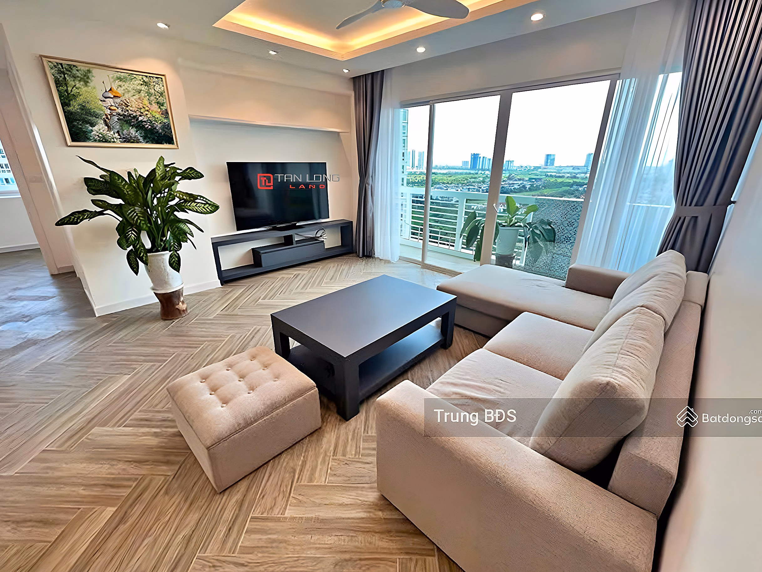 High floor apartment for rent 123m 03 bedrooms price 20 million/month. Contact Trung 0989 734 ***