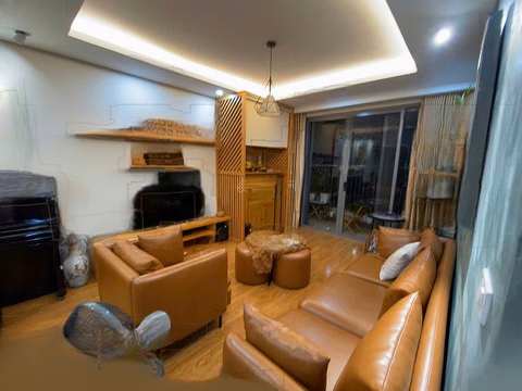 Thong Nhat Complex apartment for rent at 82 Nguyen Tuan 120m², 3 bedrooms fully furnished 18 million/month 0987 522 ***