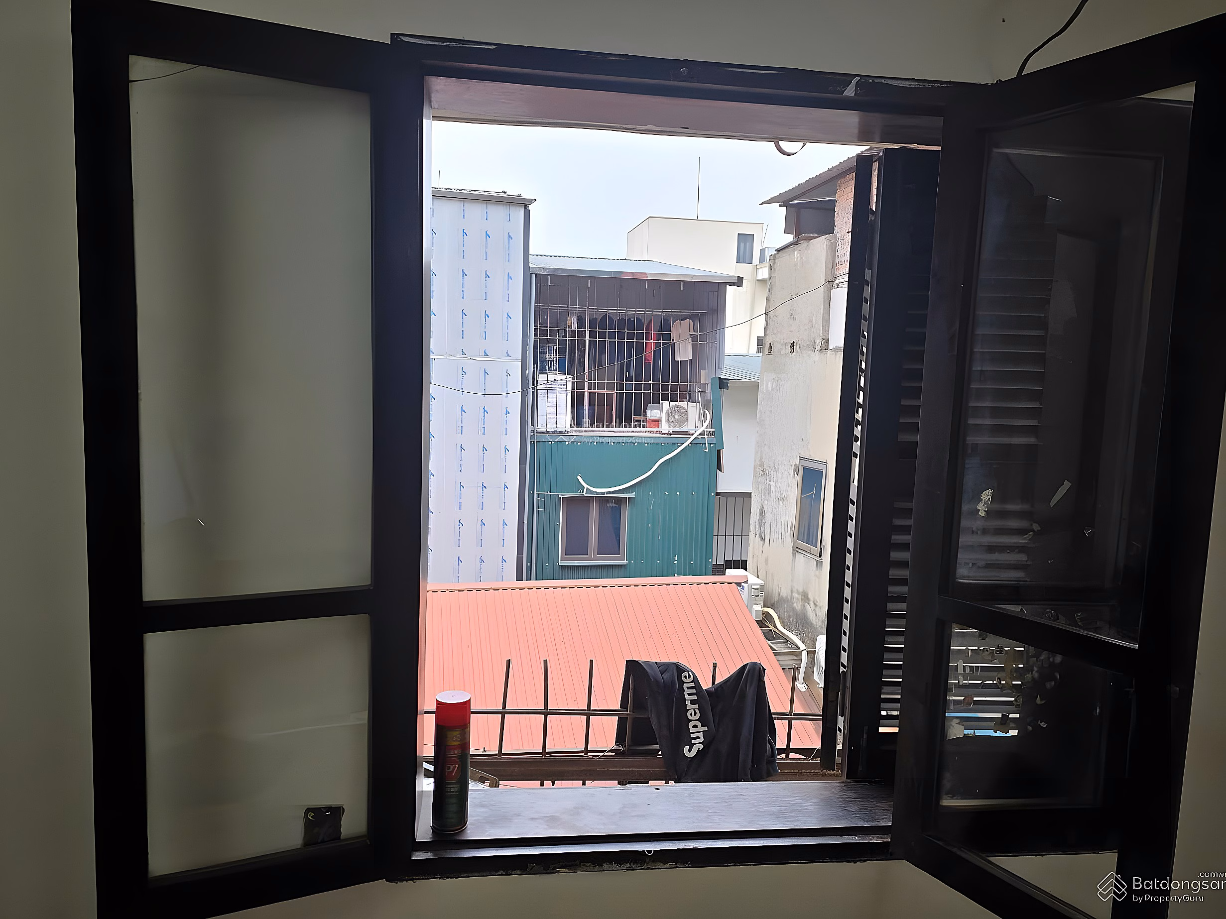 Extremely rare, only 3.2 billion collective apartments on Yen The street appear for many years. Nguyen Thai Hoc Ba Dinh Hoan Kem