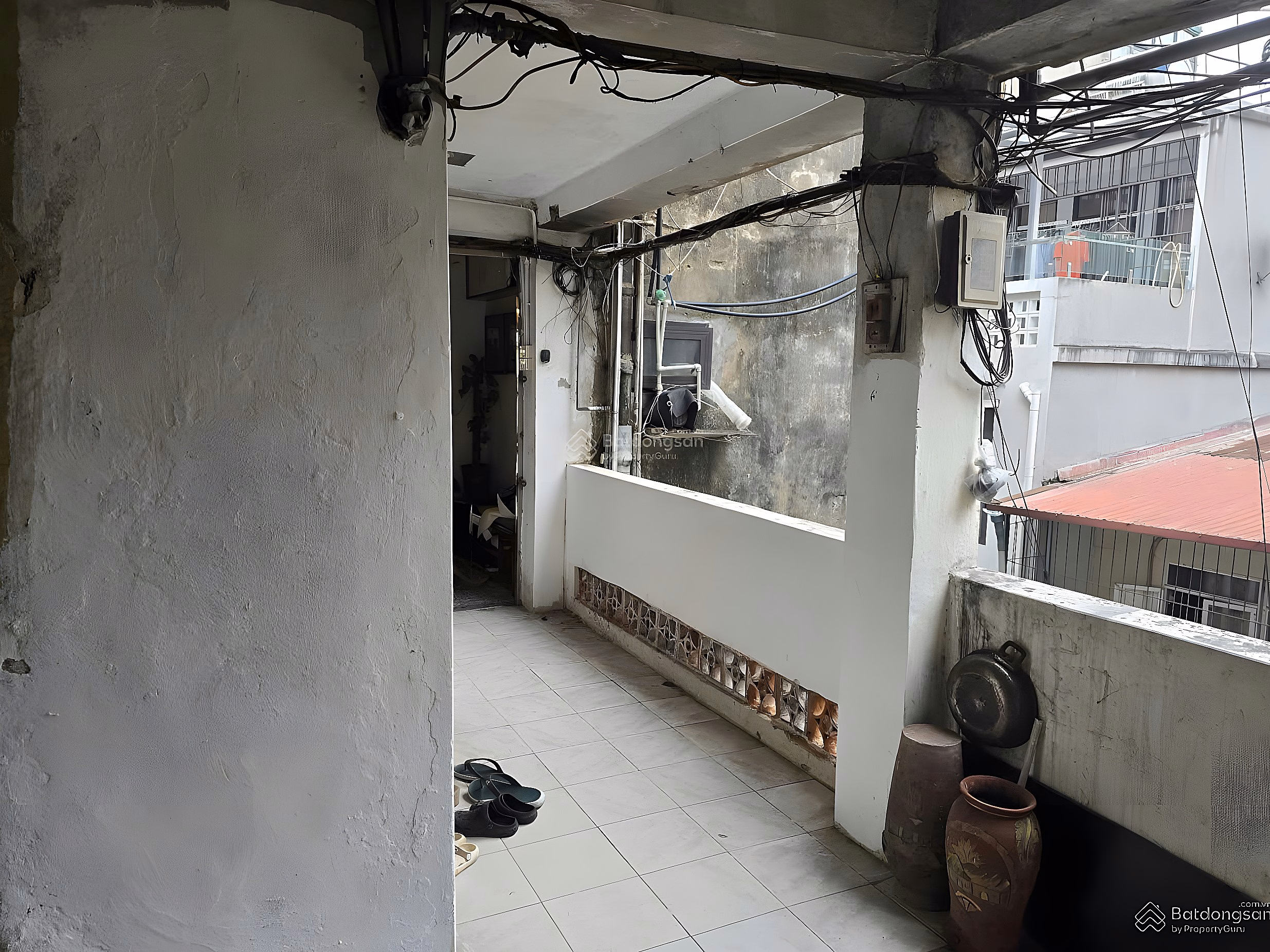 Extremely rare, only 3.2 billion collective apartments on Yen The street appear for many years. Nguyen Thai Hoc Ba Dinh Hoan Kem