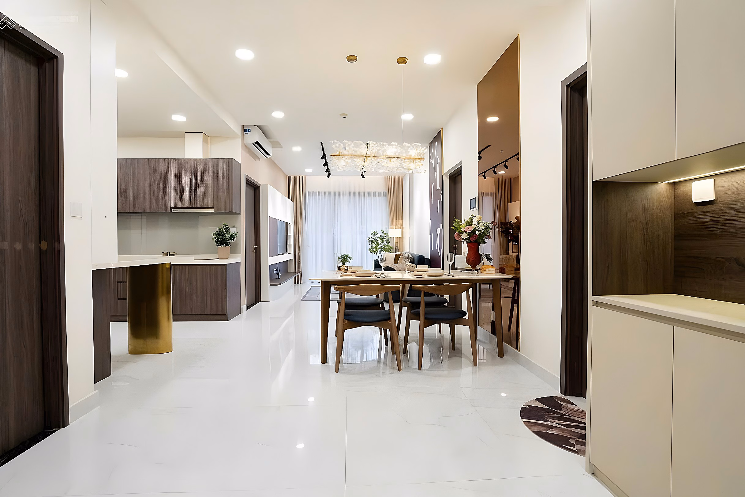 Beautiful 2 bedroom, 2 bathroom apartment for rent at Xi Grand Court district 10, 16 million, 80m²*** meet Hien