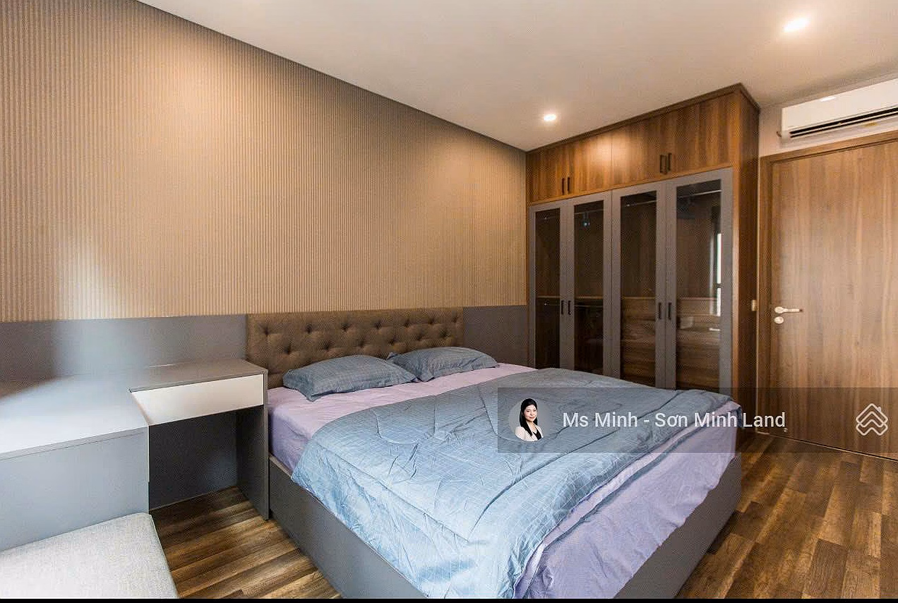 Beautiful new 1 bedroom + (61m2) apartment for rent - available at romantic price at Ha Do Centrosa. Son Minh Land