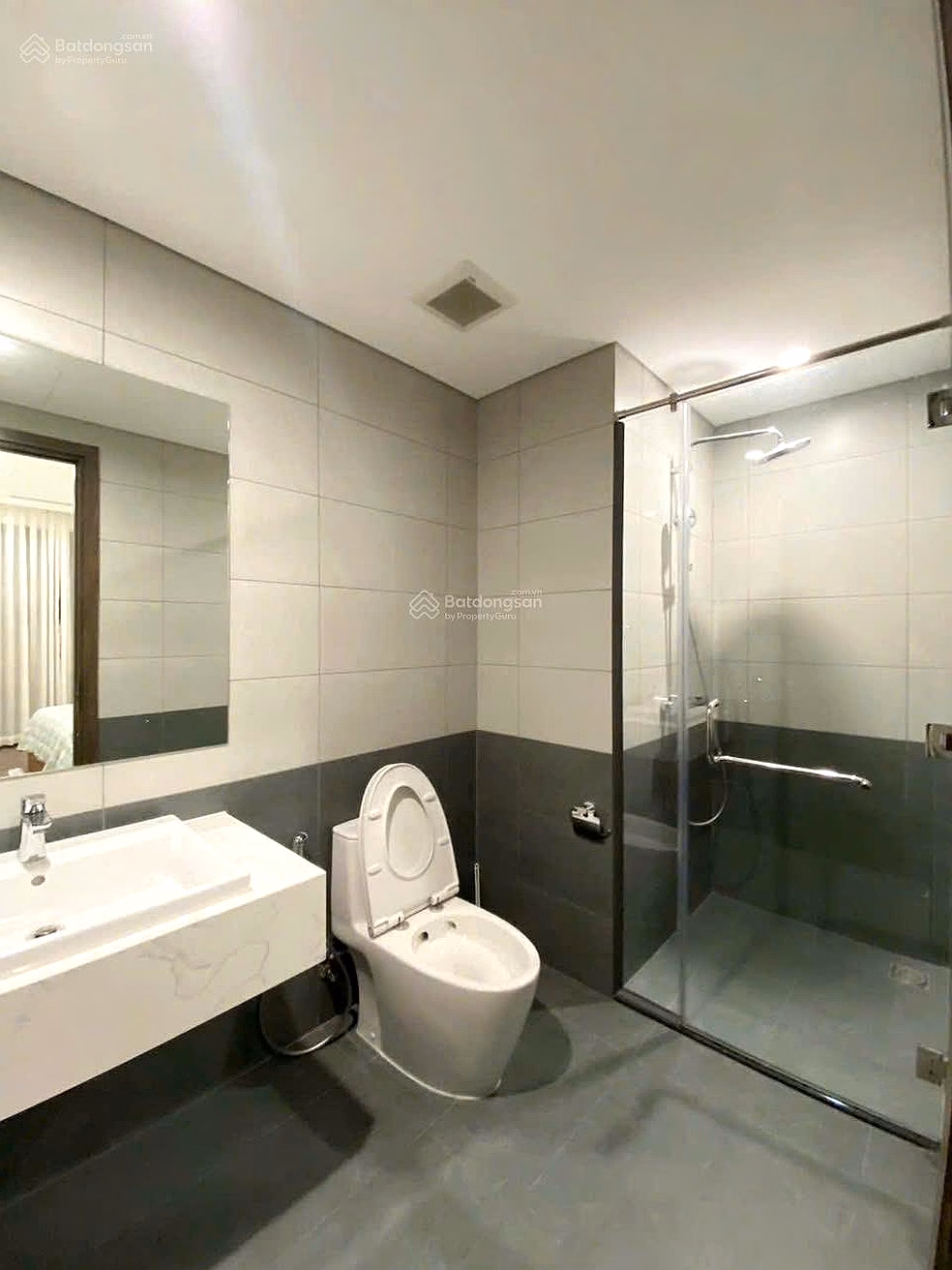 53m² Nguyen Thuong Hien, 2 sides, Go Vap, Binh Thanh, 2 separate bedrooms, new house with full interior, bank loan 70%