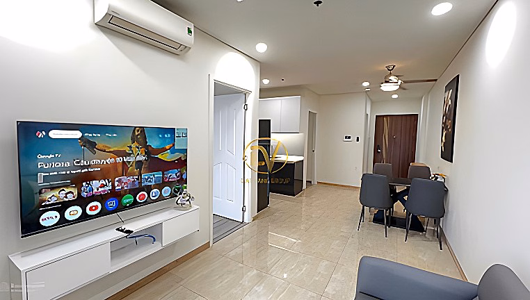 Da Nang Plaza apartment for rent with 3 bedrooms, corner unit, high-class furniture
