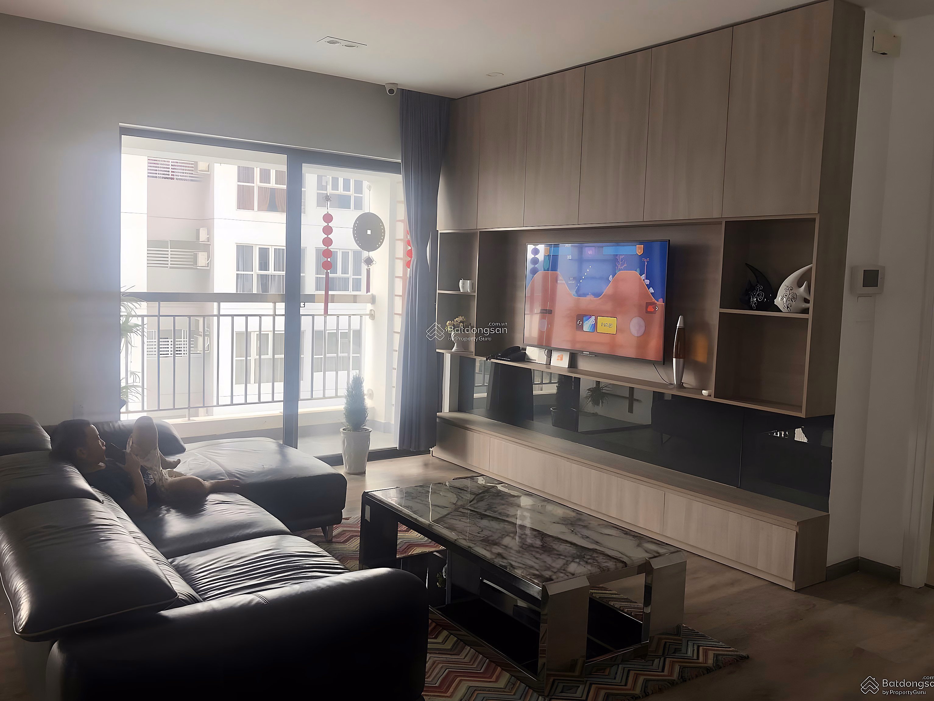 Da Nang Plaza apartment for rent with 3 bedrooms, corner unit, high-class furniture