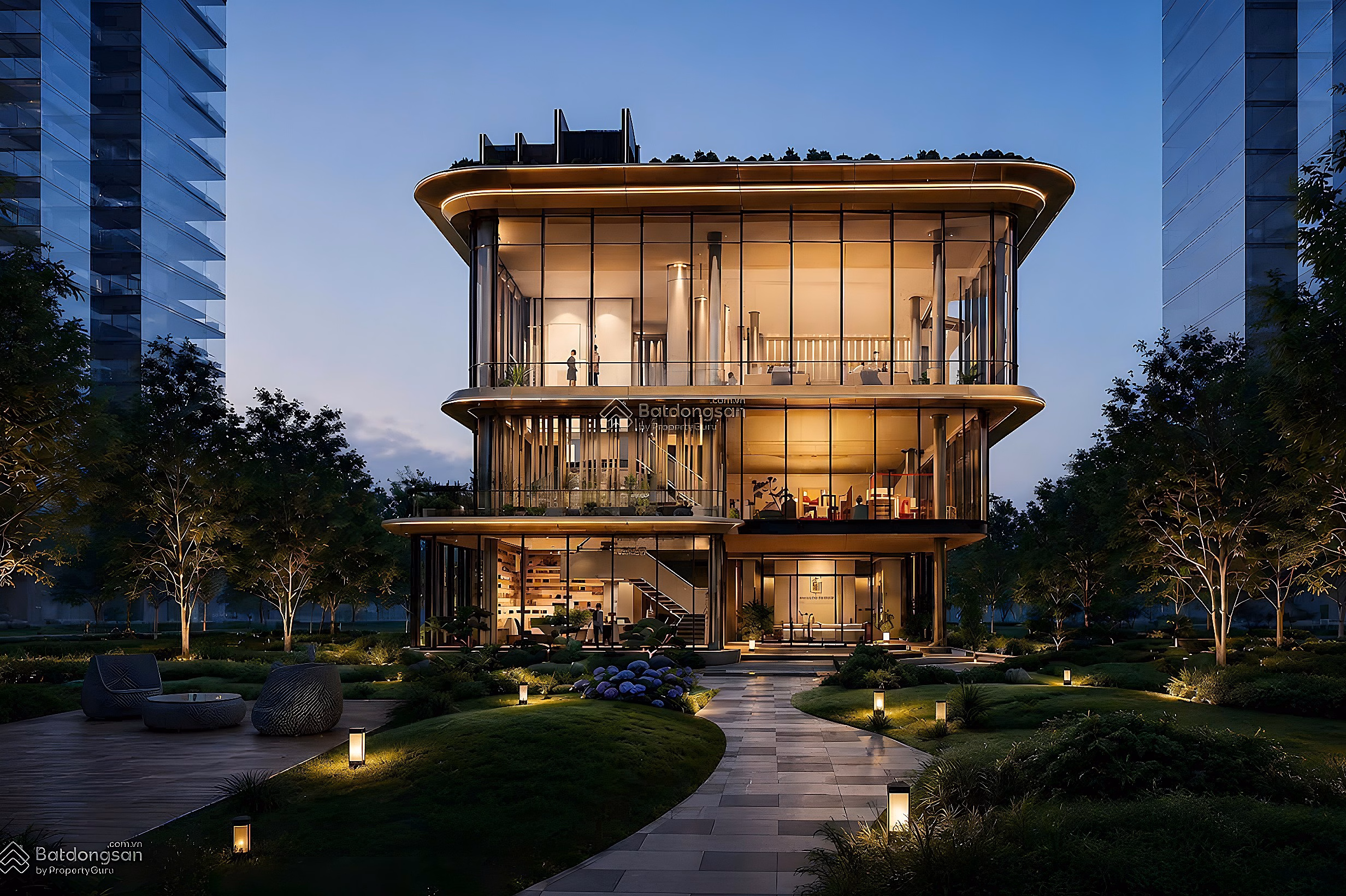 Full fund F1 - 2 bedrooms L2 - best price Cao Xa La - beautiful Southeast axis - only 10.6 billion