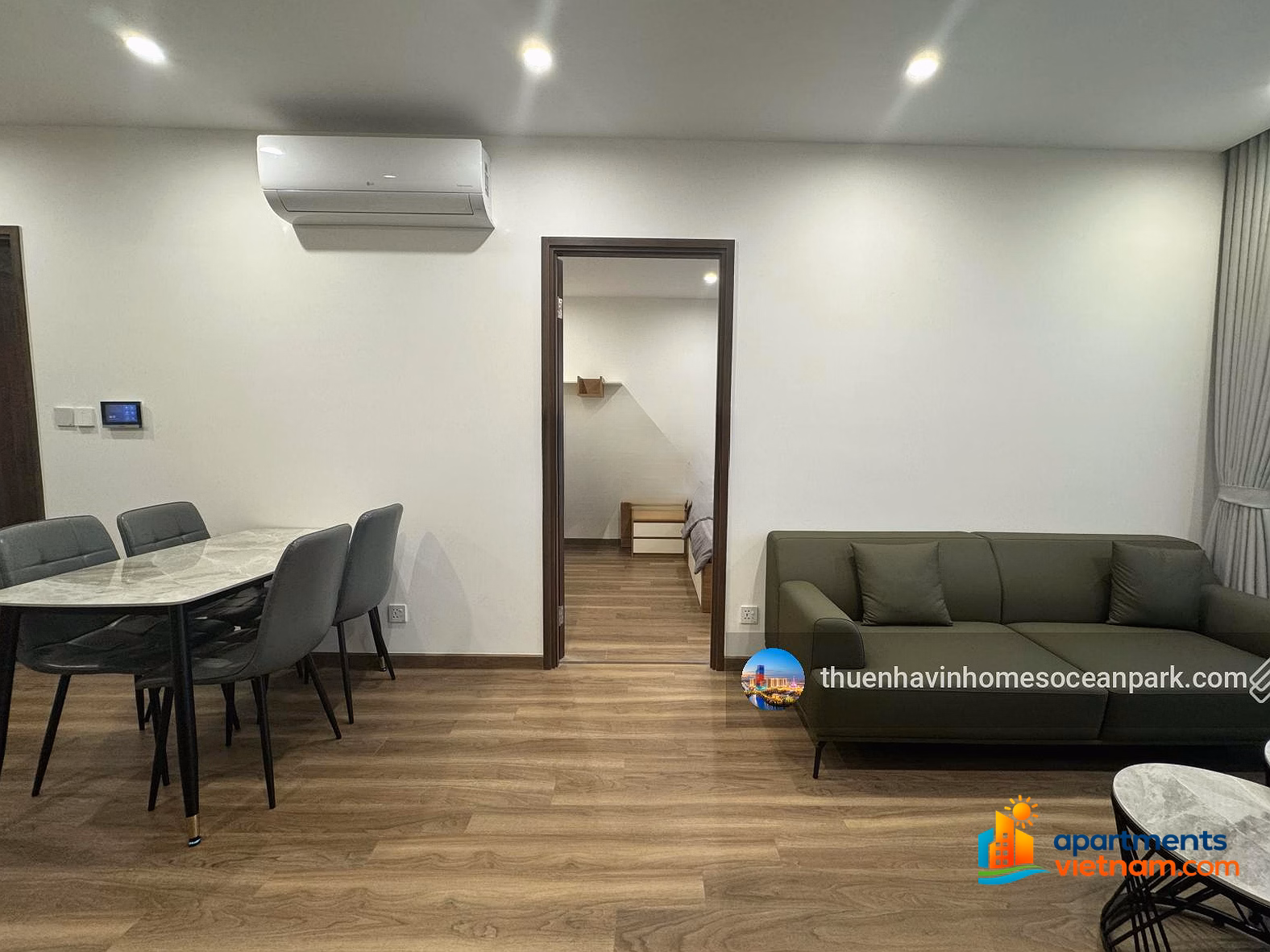 Super product 1 bedroom 48m2 full of beautiful furniture, 100% new, rental price only 8 million/month at Zurich Vinhomes Ocean Park