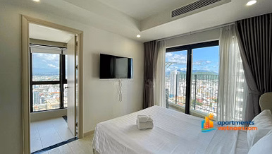 Gold Coast Apartment for rent, 2 bedrooms, high floor, fully furnished, just bring your suitcase, the house is empty