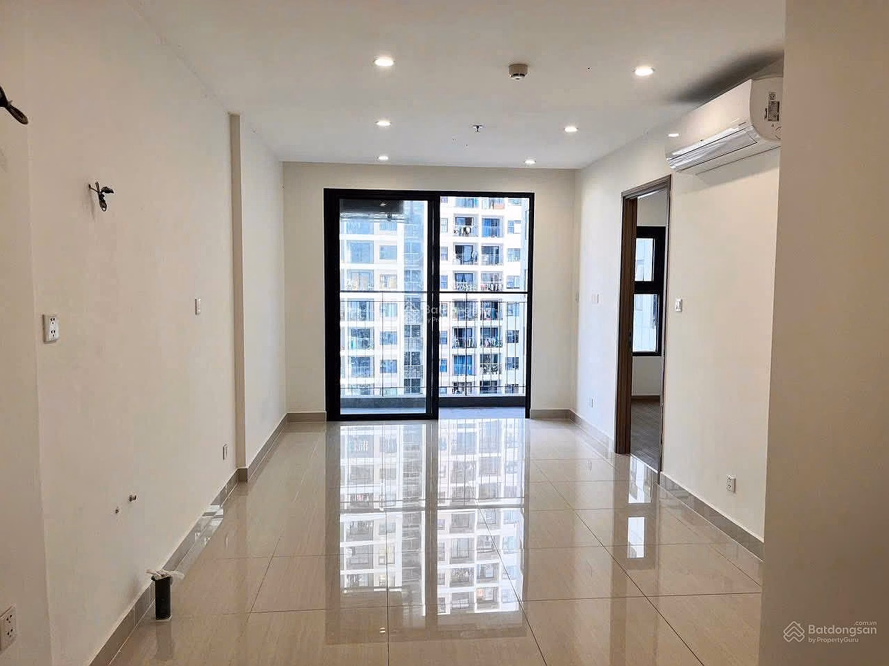 Ready book - Investor apartment fund - Origami Vinhomes Grand Park District 9 - Price 3.9 billion 2 bedroom+ apartment (90% of residents already live in)