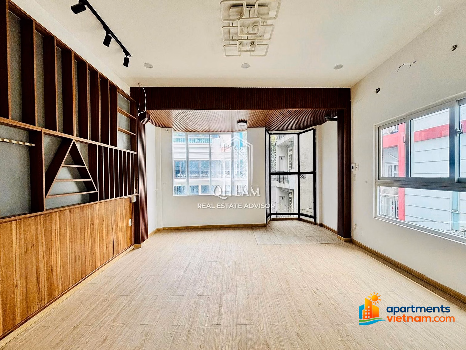 House for rent - Nguyen Binh Khiem, District 1 (Right Le Duan)