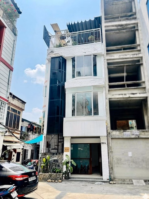 House for rent - Nguyen Binh Khiem, District 1 (Right Le Duan)