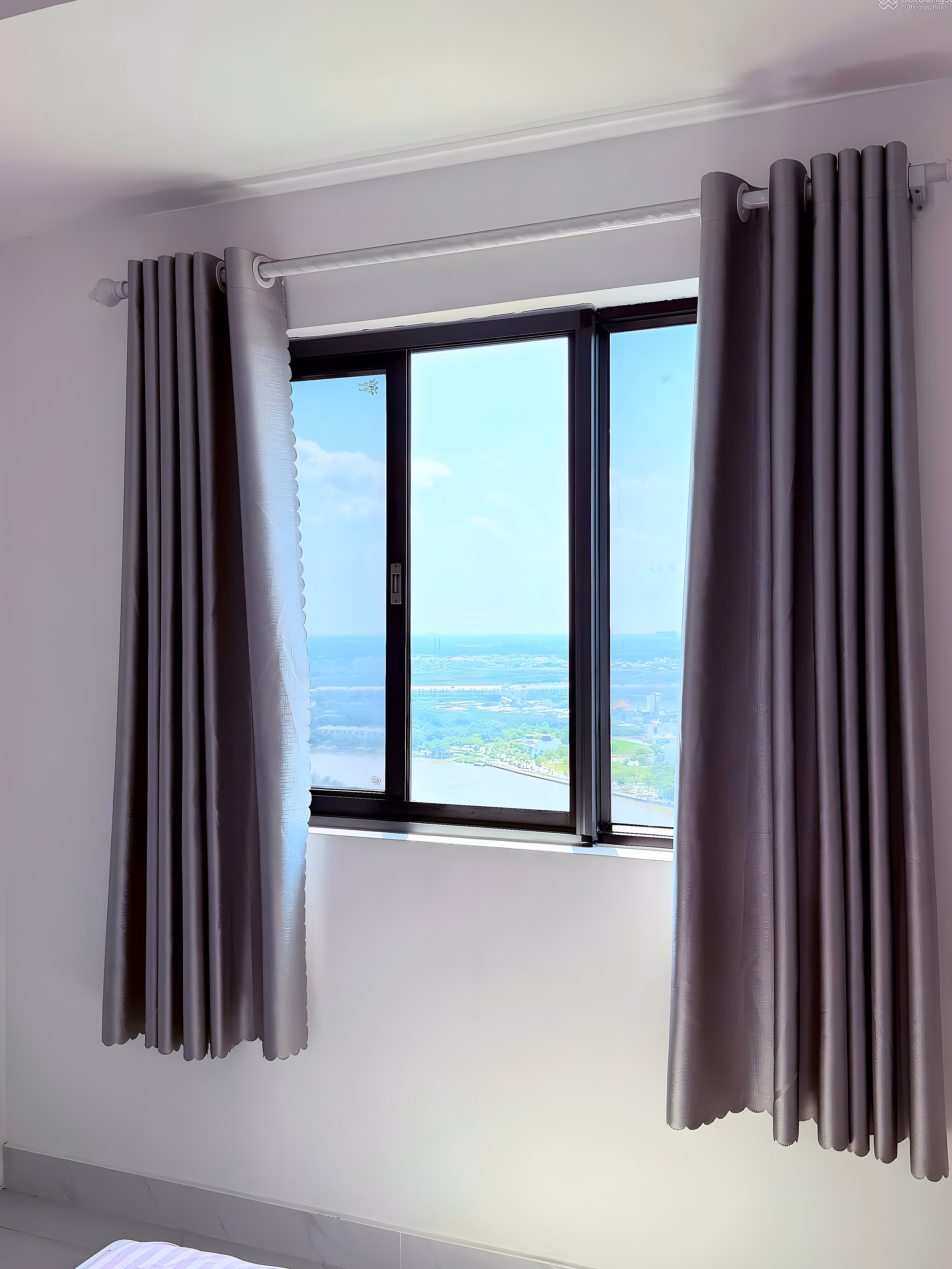 Selling 2-bedroom apartment fully furnished, airy view, good price at The Era Town