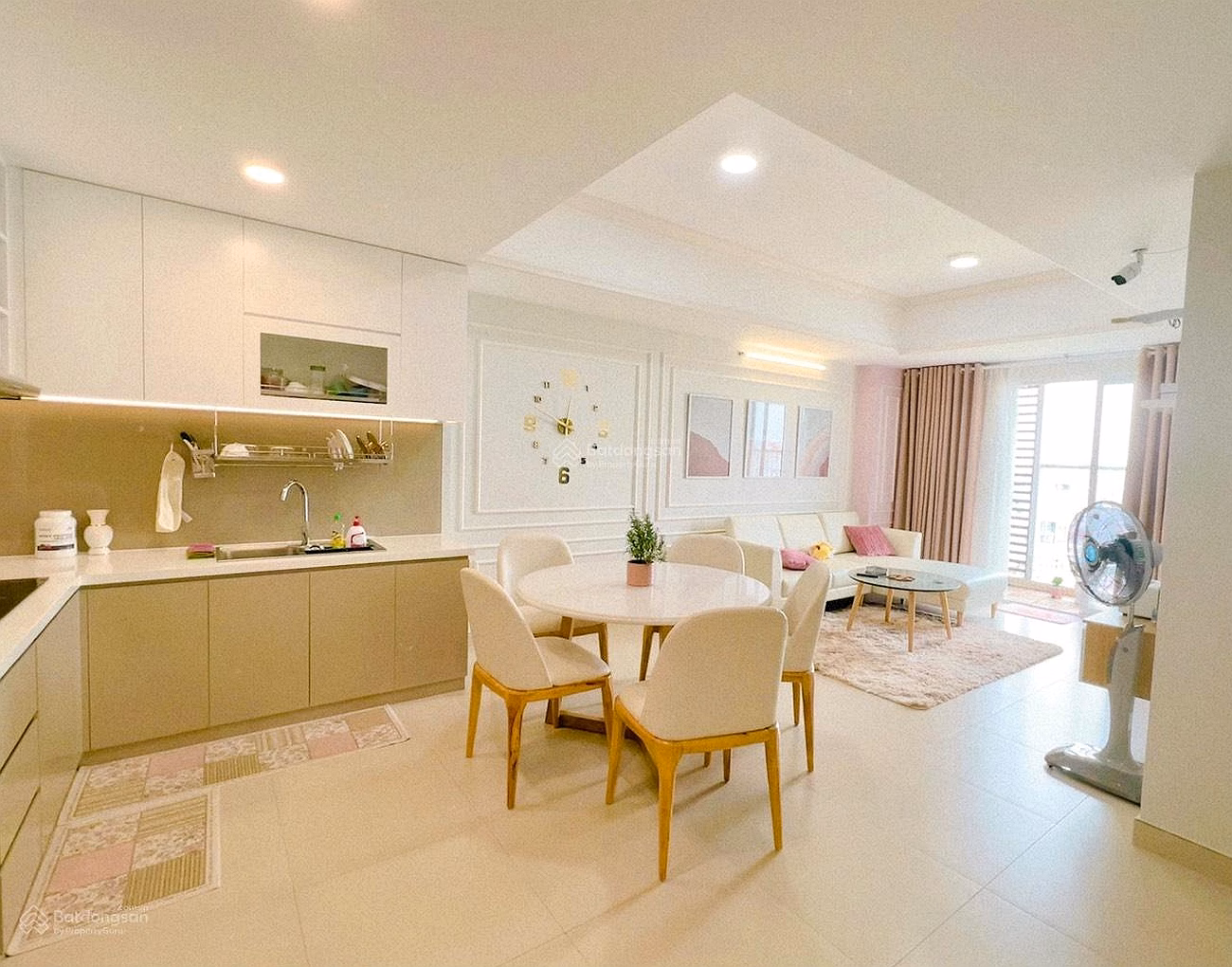 Owner sells Carillon7 apartment, 77m2 2 bedrooms - 2 bathrooms, SHR, 4.9 billion