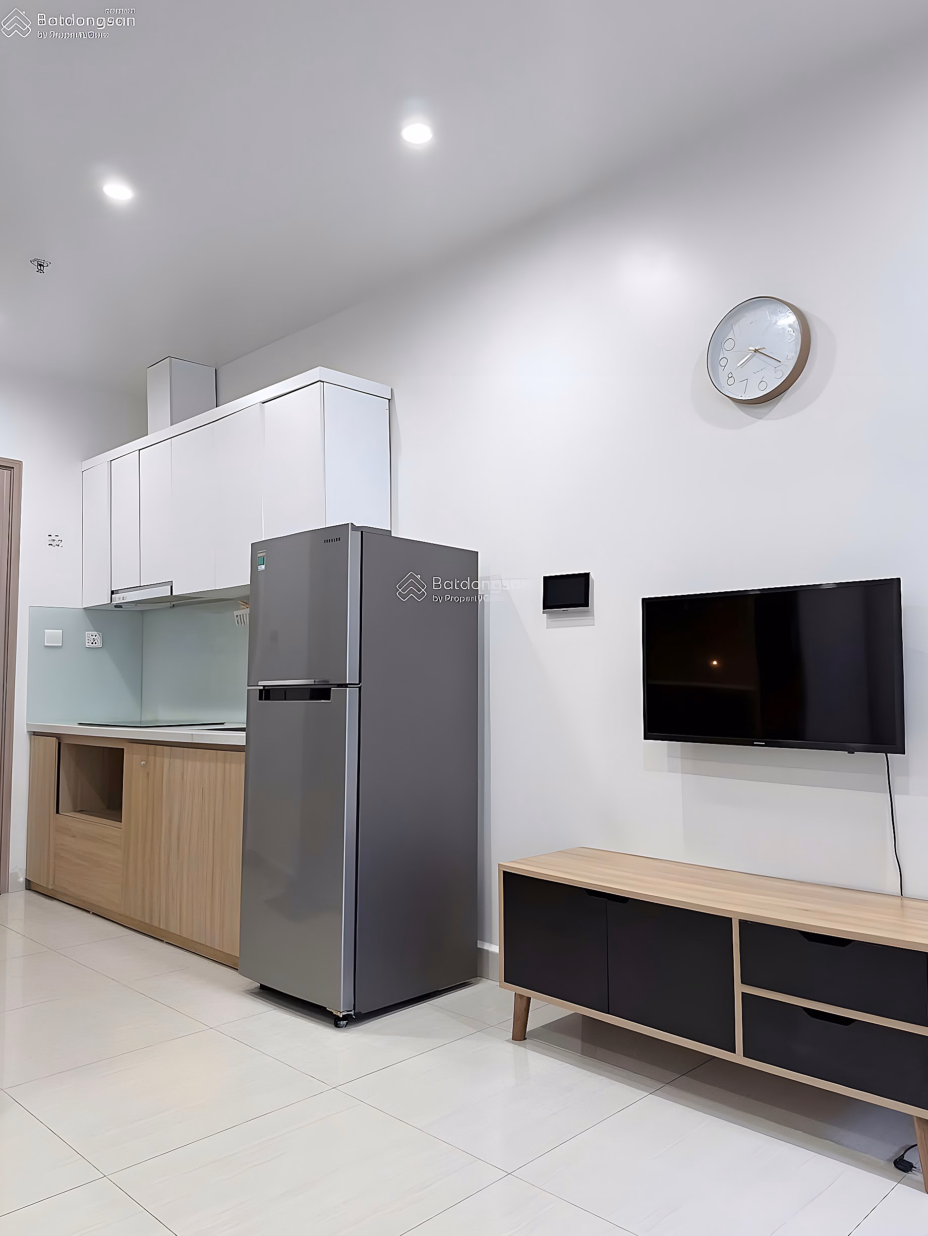 2 bedroom apartment, right next to school, park, sports playground, only 1.82 billion