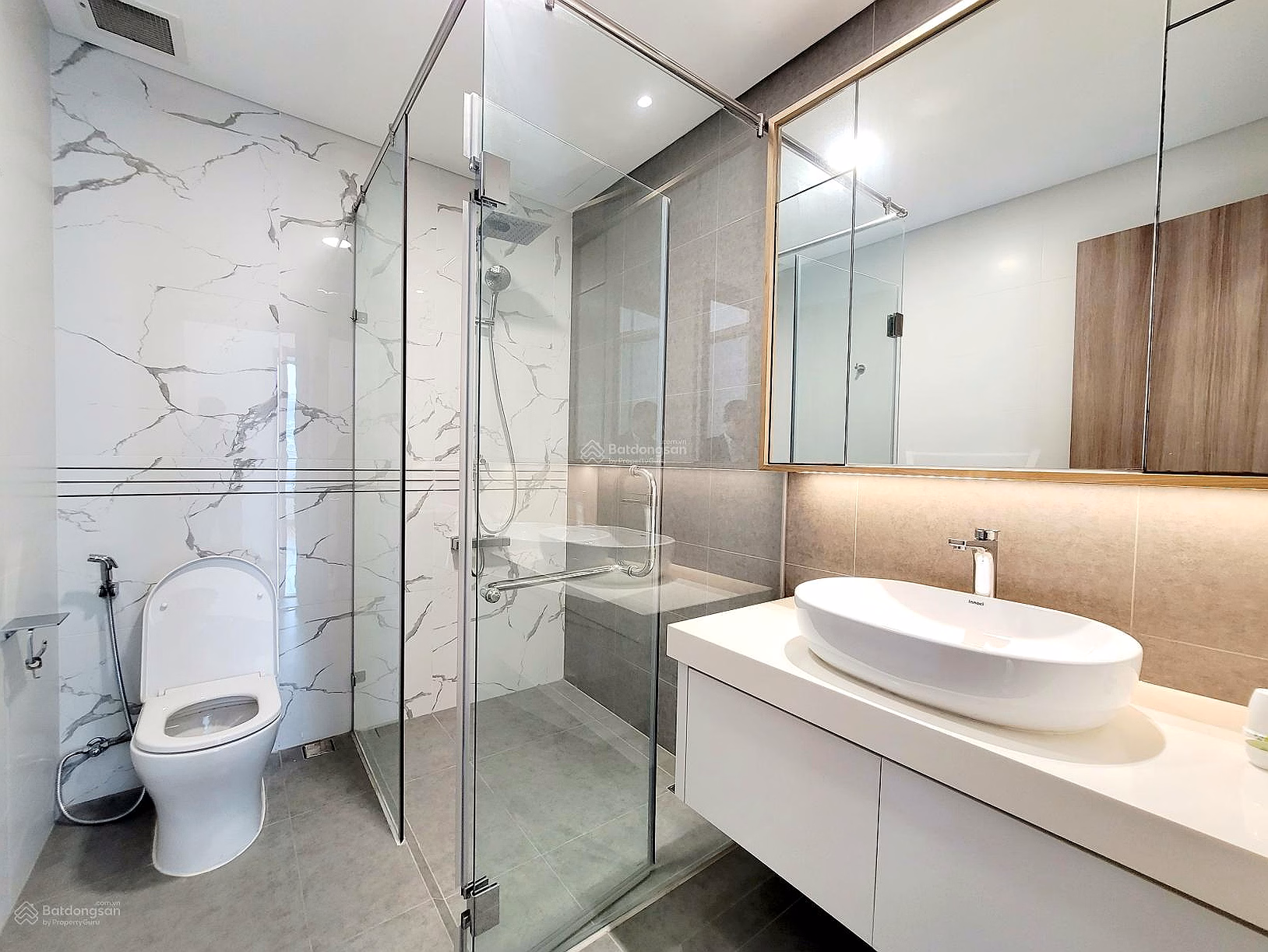 Sunwah Pearl apartment for sale, 3 bedrooms, 2 bathrooms, 22.4 billion, 126m², ready to move in, contact Mr. Hung