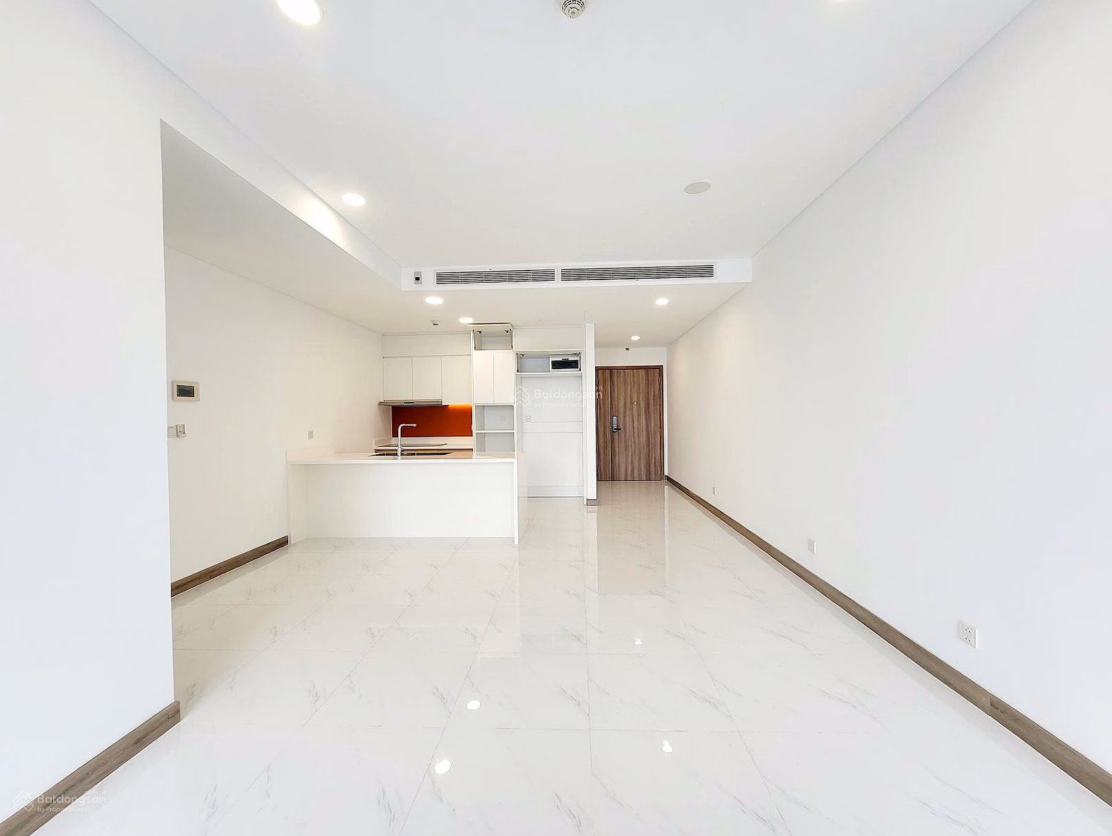 Sunwah Pearl apartment for sale, 3 bedrooms, 2 bathrooms, 22.4 billion, 126m², ready to move in, contact Mr. Hung