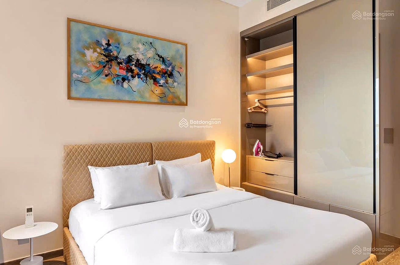 Apartment for rent at The Everrich - District 11. Area: 110m2, 2 bedrooms, 2 bathrooms. Price: 19 million/month*** Huong