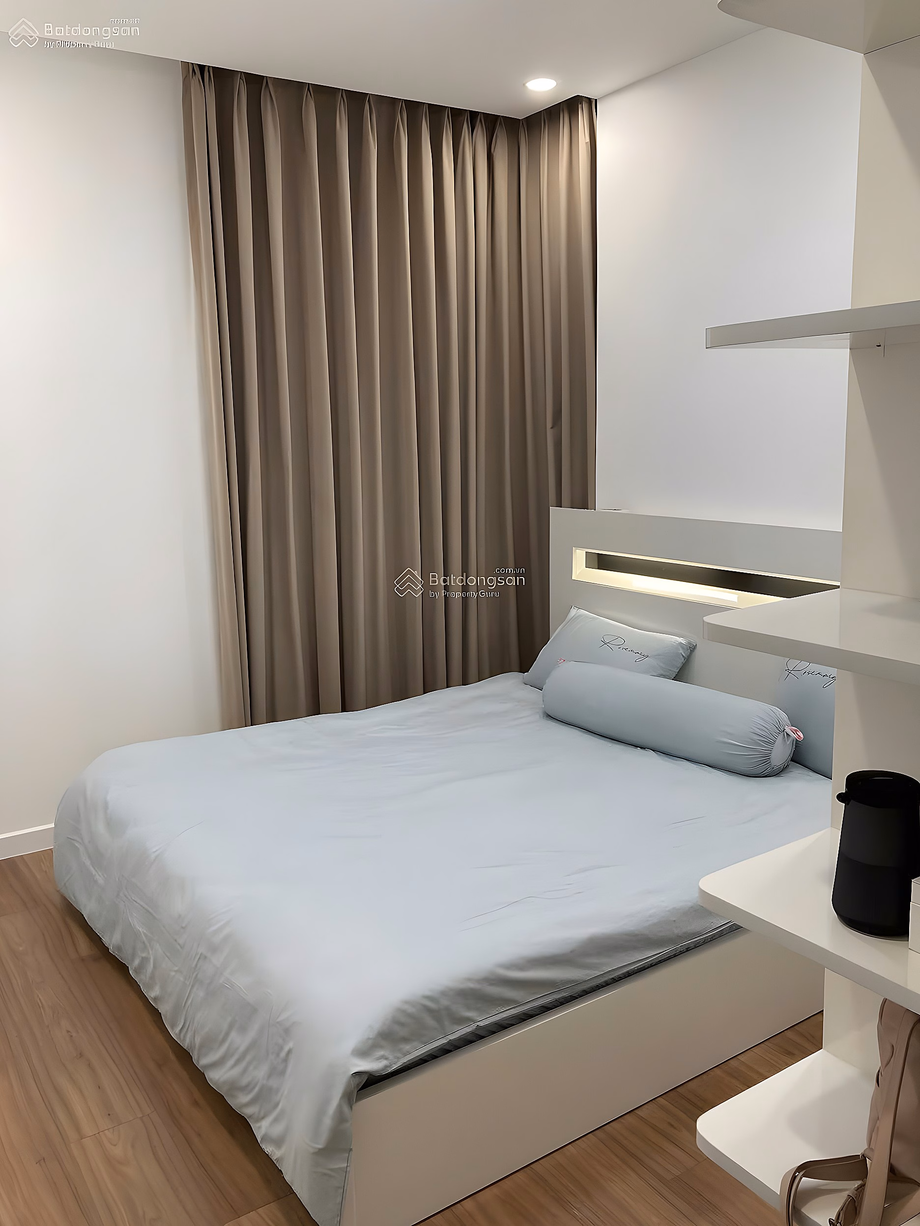 Owner offers to sell 2 bedroom 2 bathroom D'Lusso apartment fully furnished/with book price 5.4 billion***