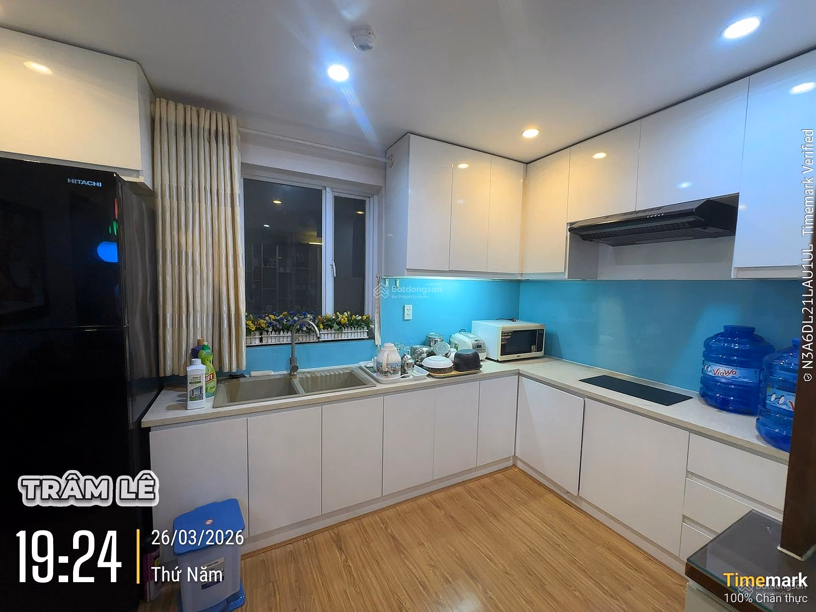 Need to sell urgently at good price, 2 billion 300 apartments 62m² with pink book, Nhat Lan 3 CC