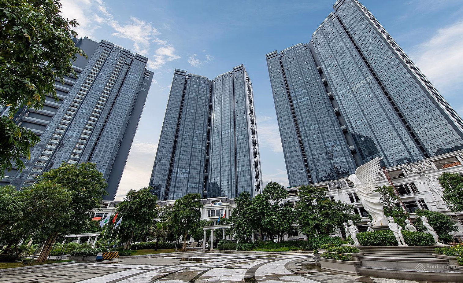 13.x billion - Selling Sunshine City apartment, Bac Tu Liem, Hanoi, negotiable price, 104m²