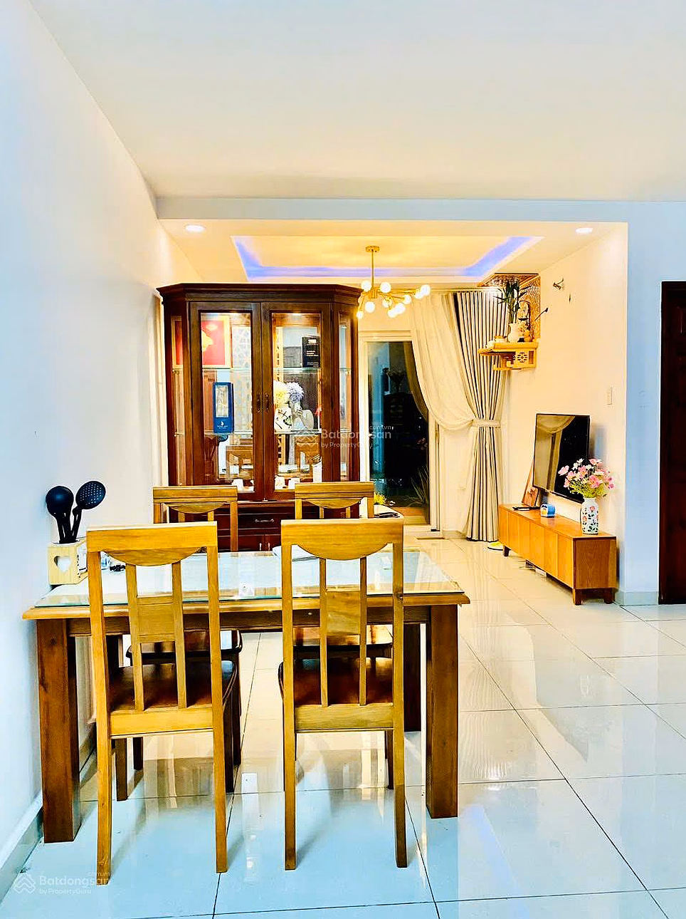 Selling 8x Plus apartment in District 12, with pink book, very airy corner apartment, 84m² - 2 bedrooms - 2 bathrooms, 3 cool balconies