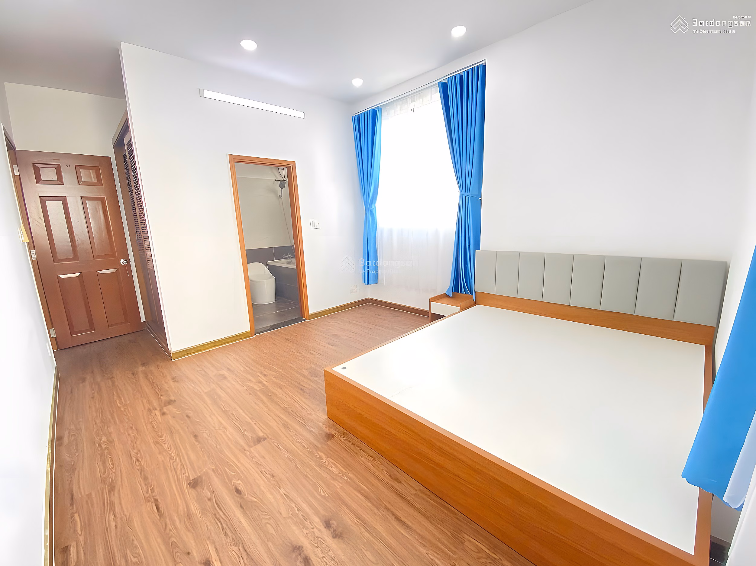 Apartment for sale at Belleza Apartment, great price 6 billion VND, 124m2, 3 bedrooms, 2 bathrooms