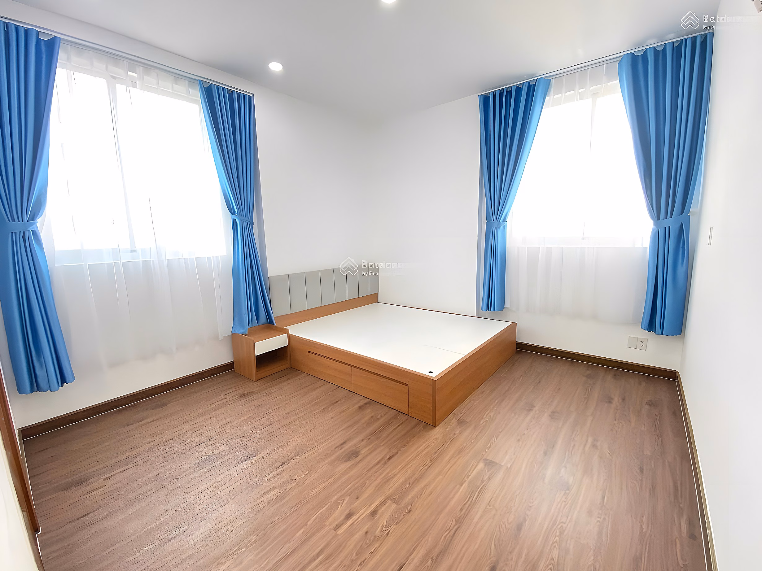 Apartment for sale at Belleza Apartment, great price 6 billion VND, 124m2, 3 bedrooms, 2 bathrooms