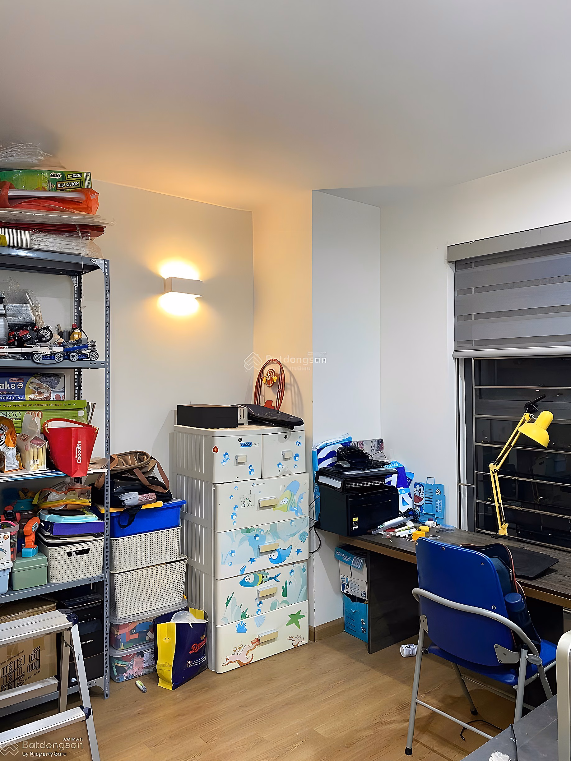 OWNER FOR SELLING BEAUTIFUL MIDDLE FLOOR 2 BEDROOM CORNER APARTMENT IN J SPARK DUONG NOI BUILDING