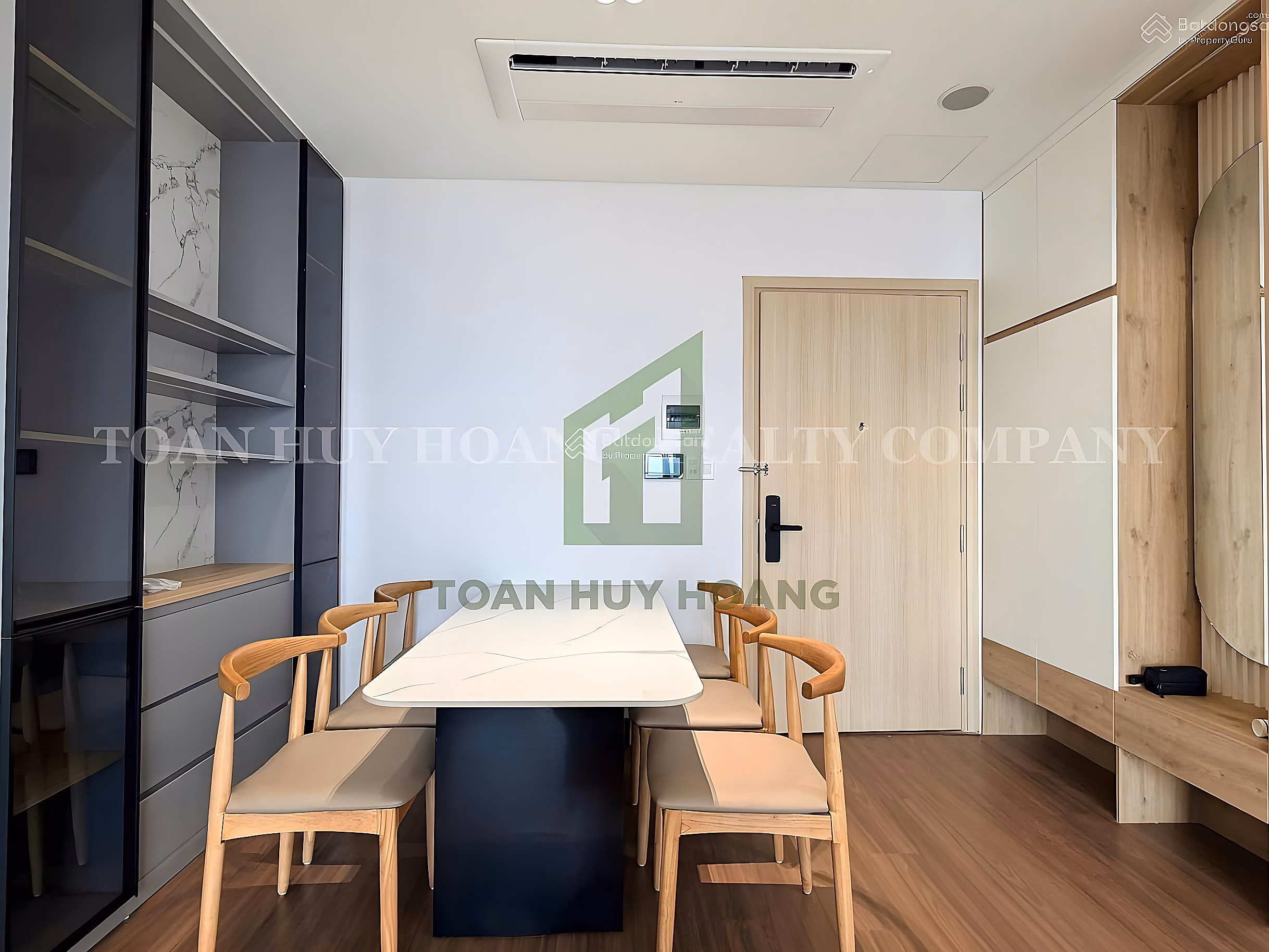 Luxury apartment for rent in Panoma Da Nang, new furniture, preferential price