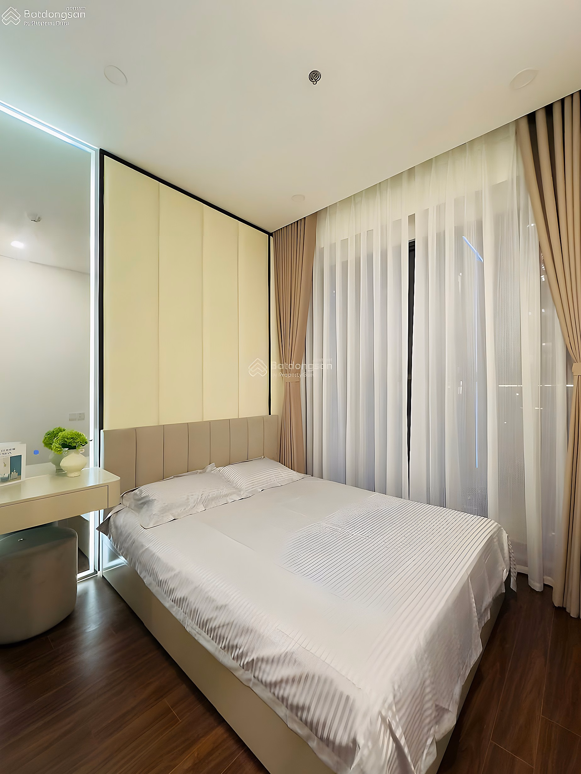 Owner-owned apartment fund rents the cheapest price in Vinhomes Ocean Park from 5 million/month. 100% free brokerage