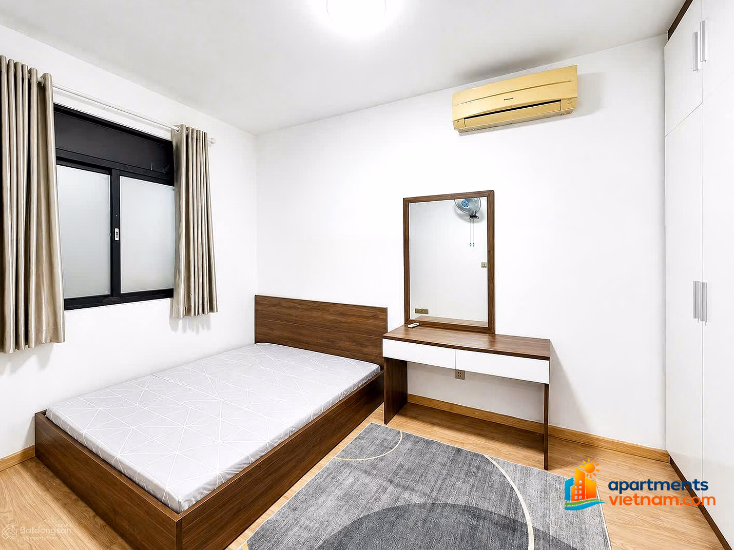 Rent a 1 bedroom, 50m² apartment, only 7.5 million VND/month in The Era Town