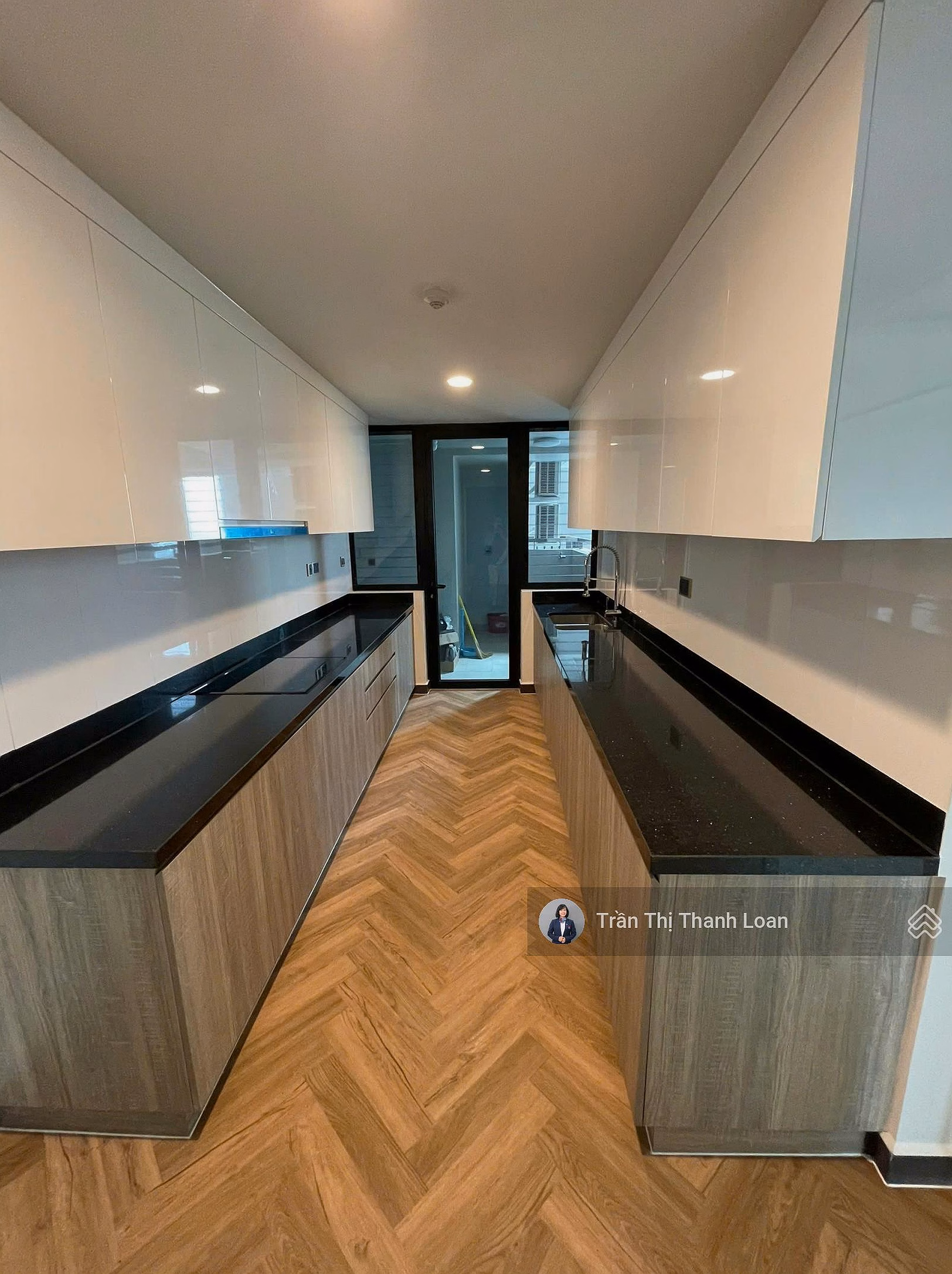 Selling 4-bedroom Sky Mansion apartment in Feliz En Vista apartment building, large area of ​​239m2, high-class amenities