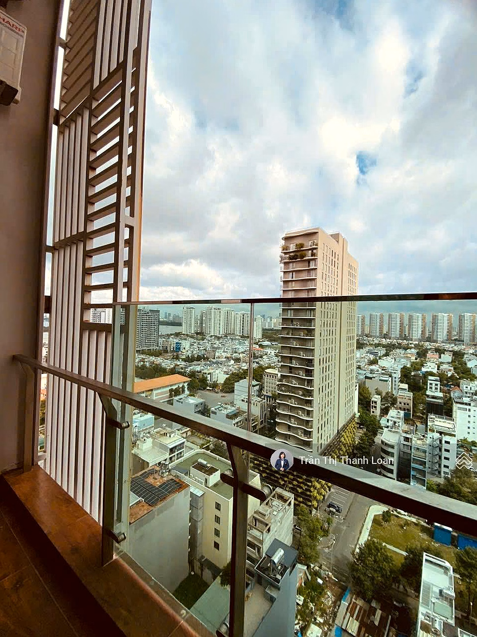 Owner selling 2-bedroom Duplex apartment, 102m2, good price, Feliz En Vista luxury apartment