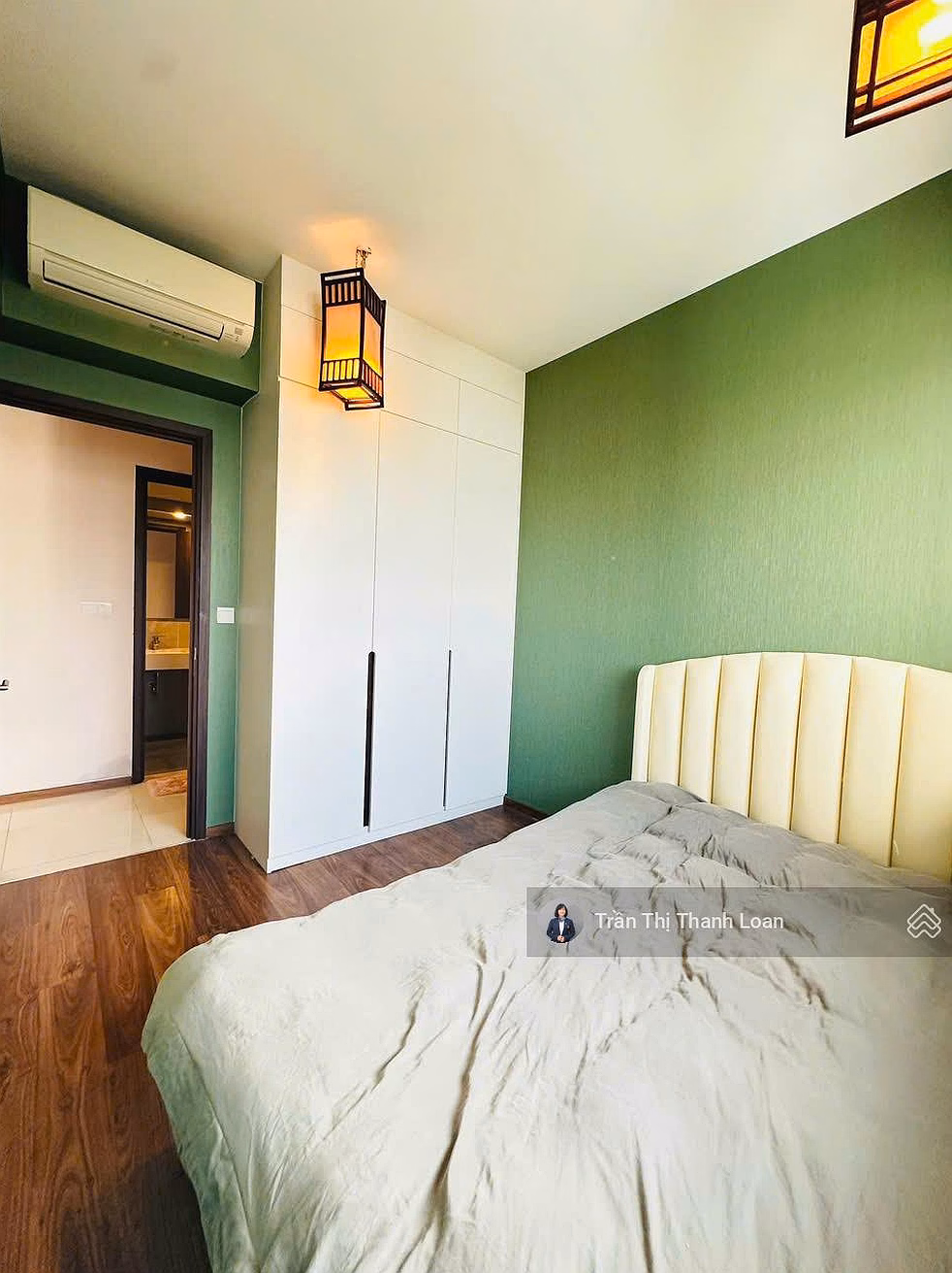 Selling 2 bedroom, 2 bathroom apartment with Saigon river view, beautiful house, good price at One Verandah apartment