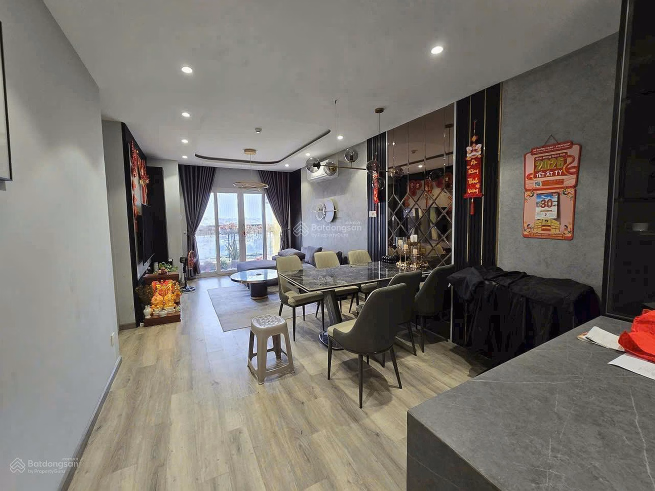 Hot apartment Phuc Yen Tan Binh - Area 90m2, 2 bedrooms, 2 bathrooms - Full high-class furniture - Current rental income