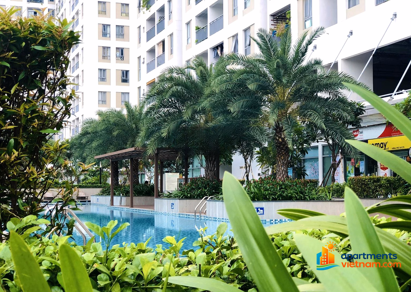 Guaranteed right price, right picture, neat interior, beautiful view at Opal Riverside***