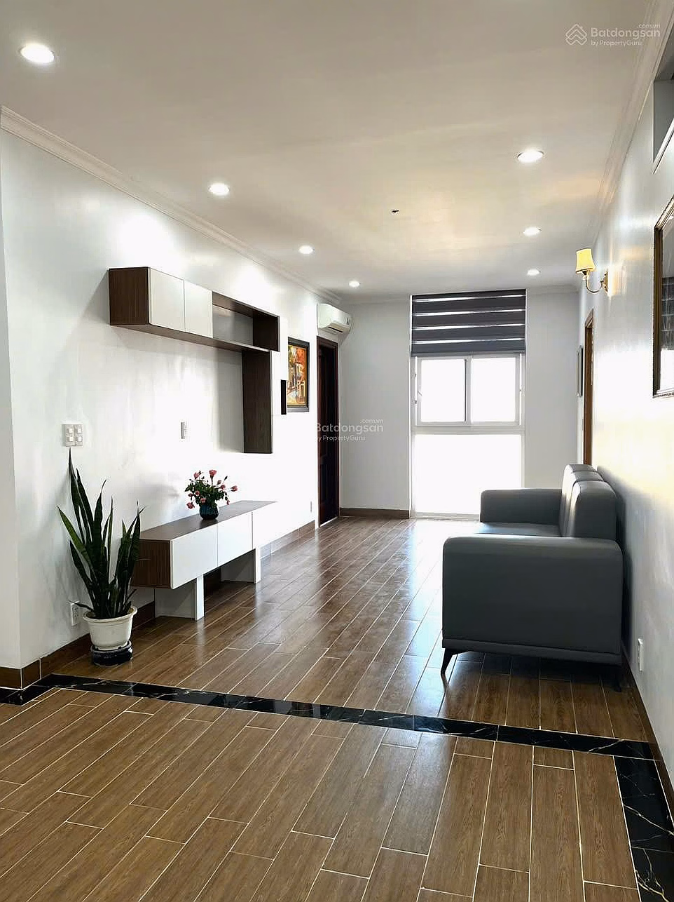 Selling CC 3beds, 2WC, 94m2 in Usilk City, 6.3 billion VND