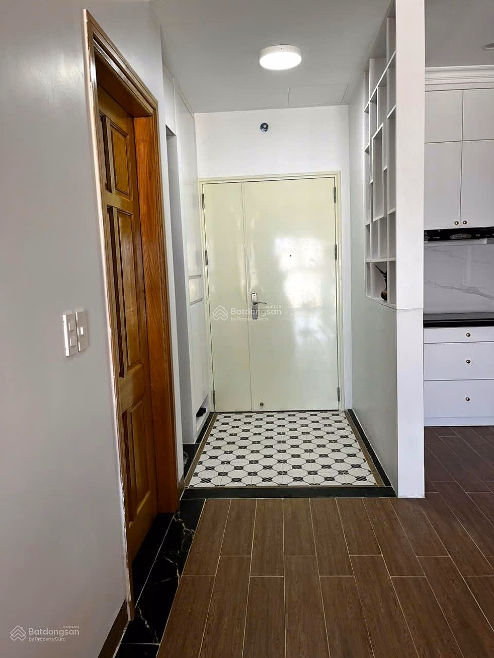 Selling CC 3beds, 2WC, 94m2 in Usilk City, 6.3 billion VND